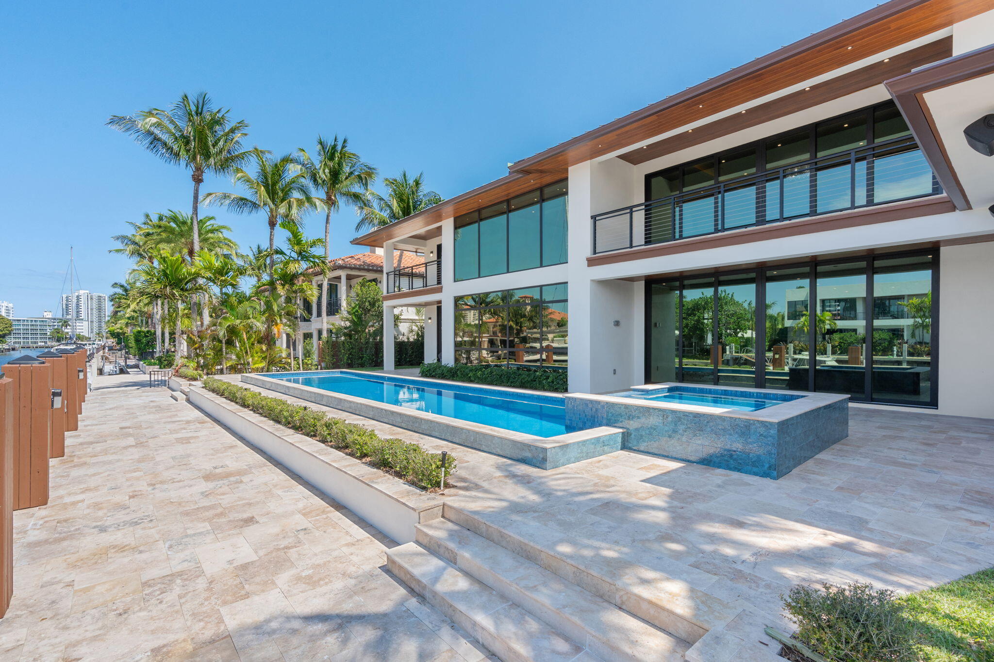 2839 NE 26th Fort Lauderdale, FL 33306