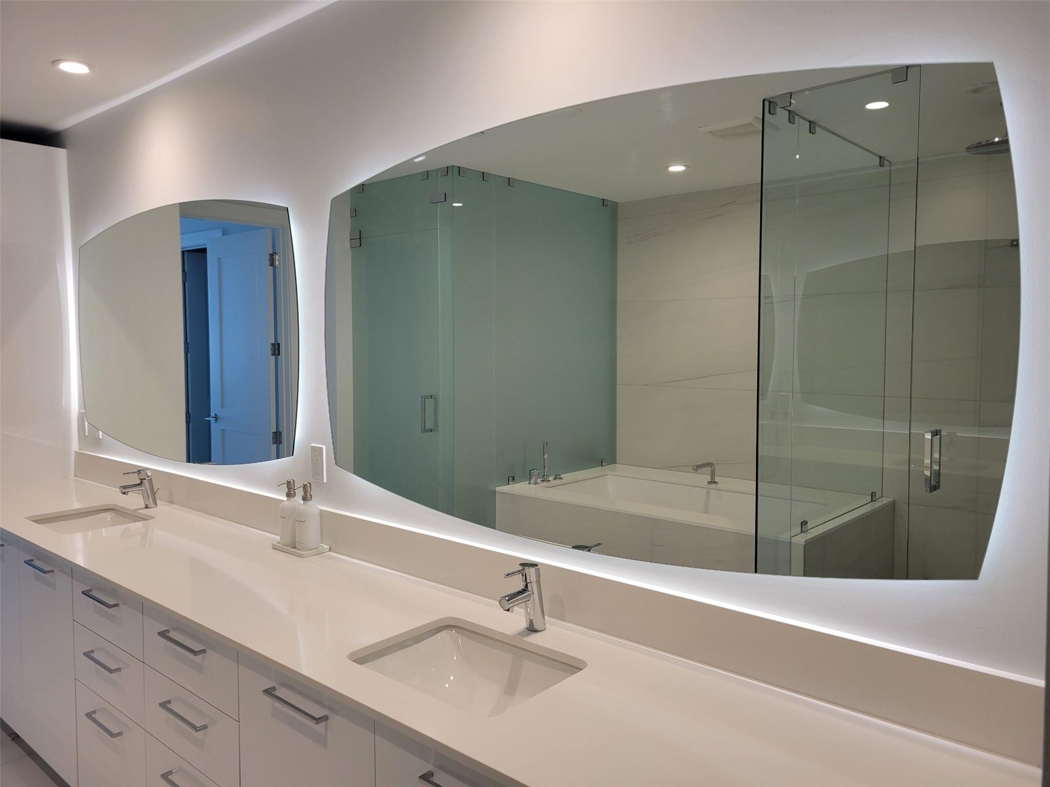 153 N Seabreeze #1901-S Fort Lauderdale, FL 33304