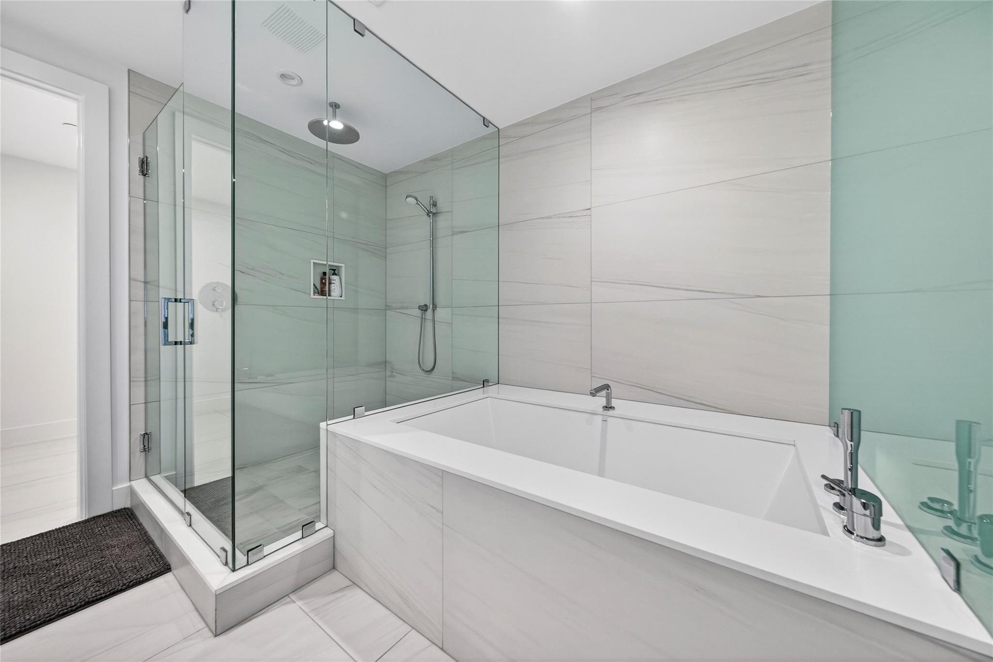 153 N Seabreeze #1901-S Fort Lauderdale, FL 33304