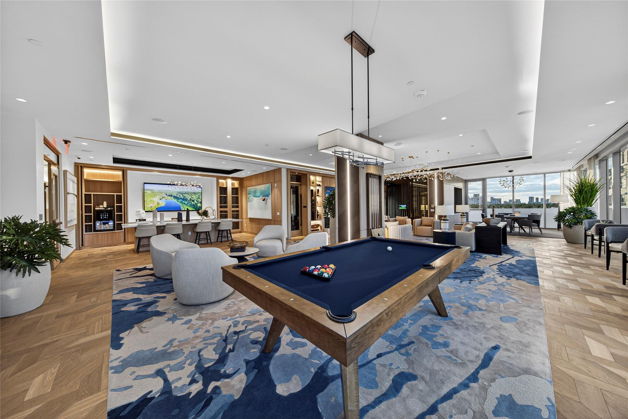 153 N Seabreeze #1901-S Fort Lauderdale, FL 33304