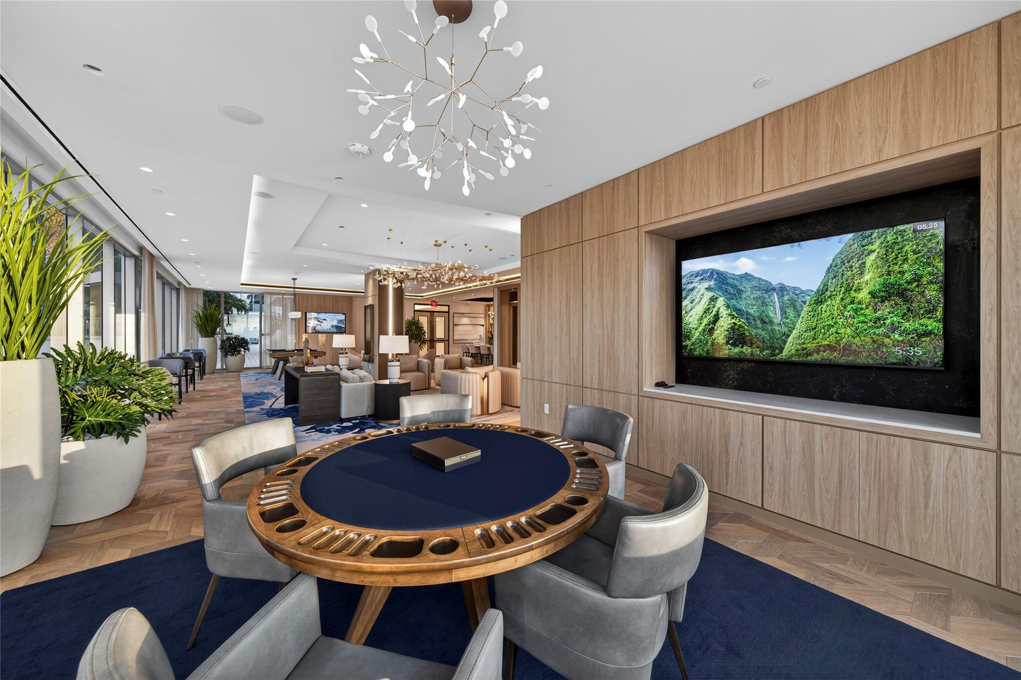 153 N Seabreeze #1901-S Fort Lauderdale, FL 33304