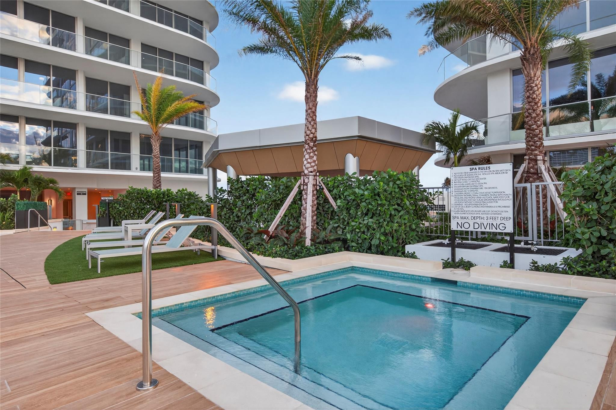 153 N Seabreeze #1901-S Fort Lauderdale, FL 33304