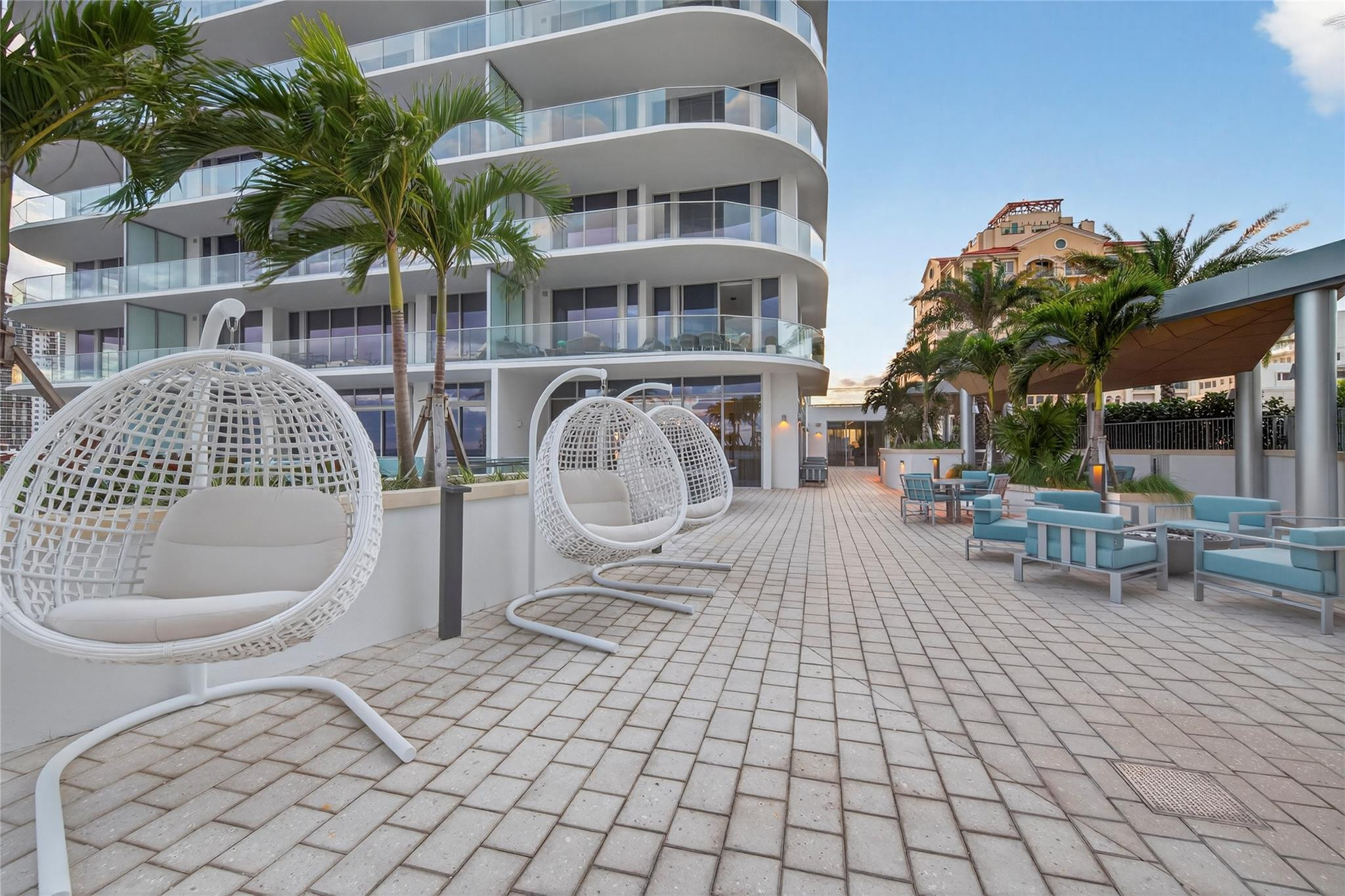 153 N Seabreeze #1901-S Fort Lauderdale, FL 33304