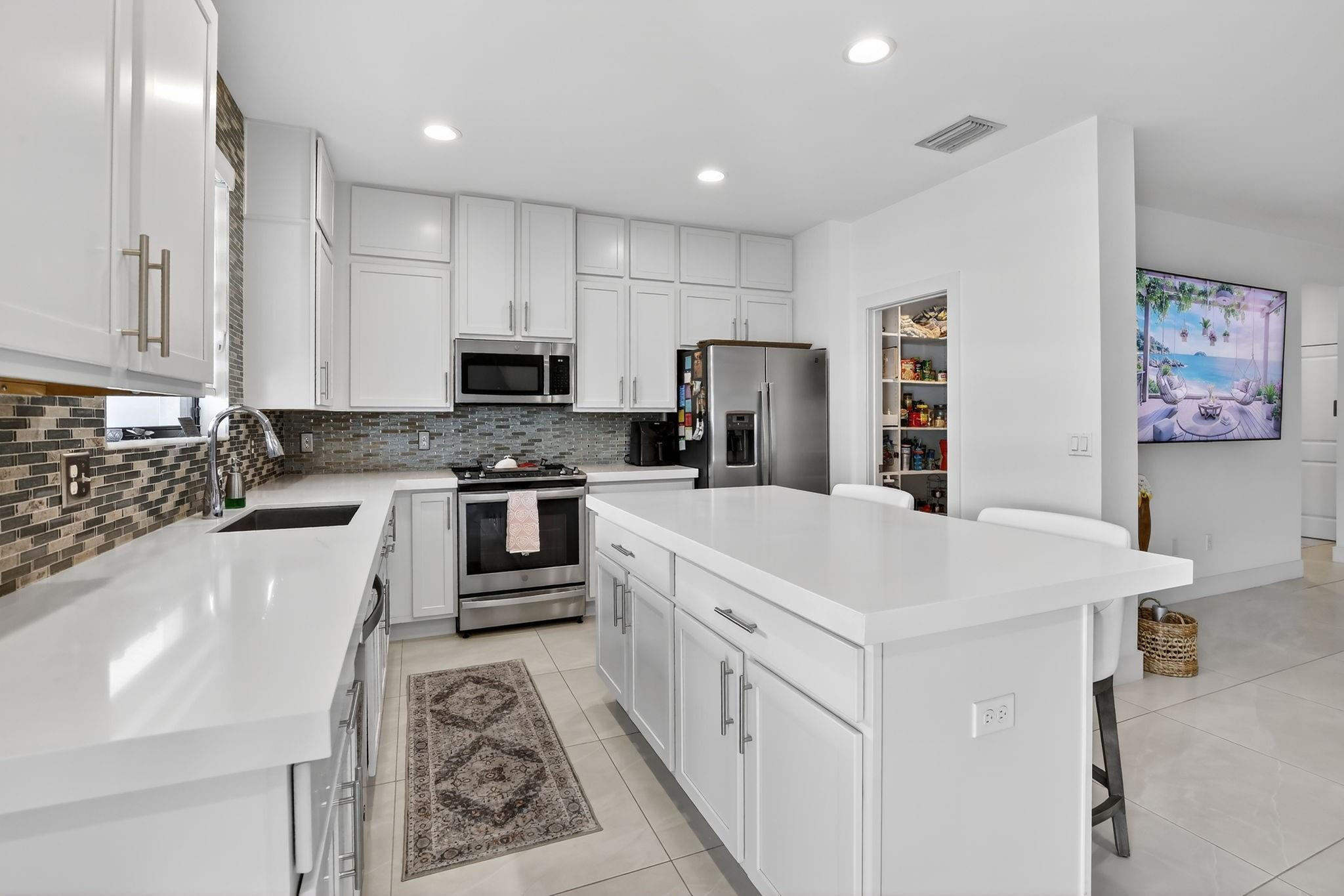 4458 E Aqua Bella #4458 Fort Lauderdale, FL 33312