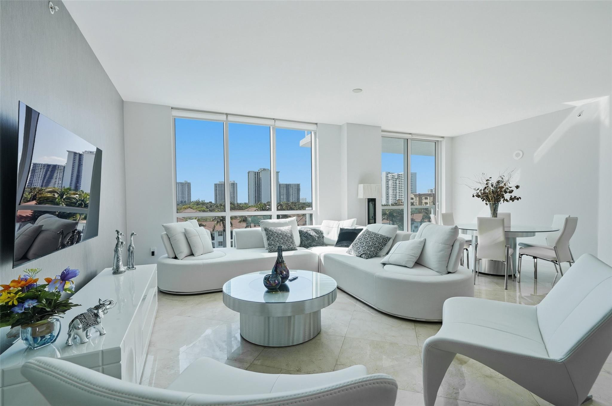 image 3030 Aventura19