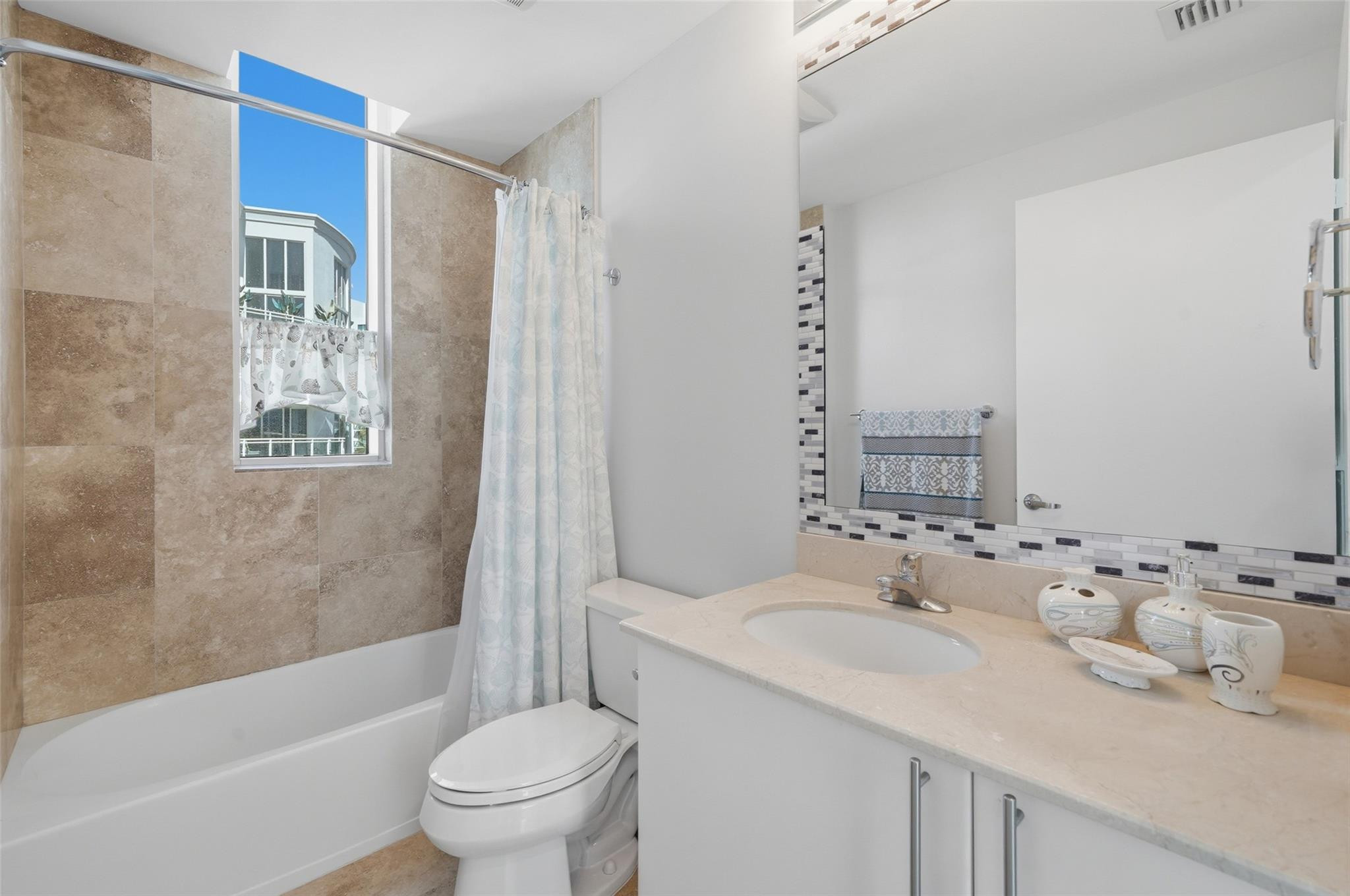 image 3030 Aventura29