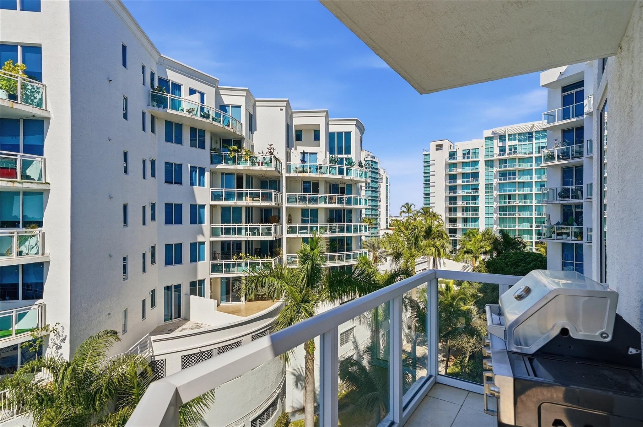 image 3030 Aventura41