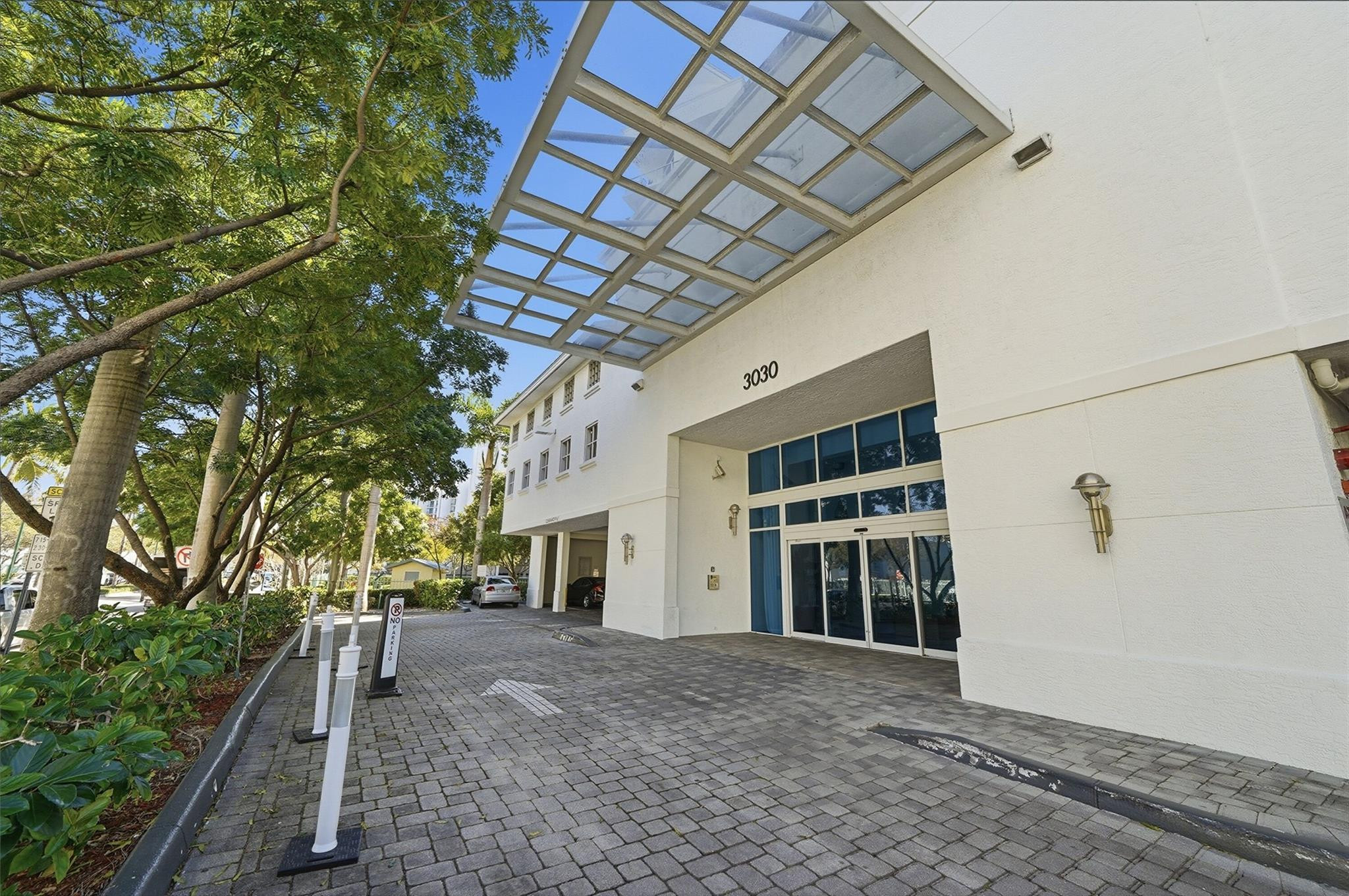 image 3030 Aventura53