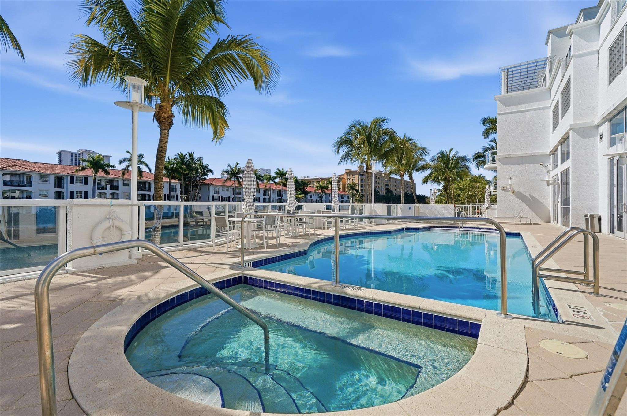 image 3030 Aventura57