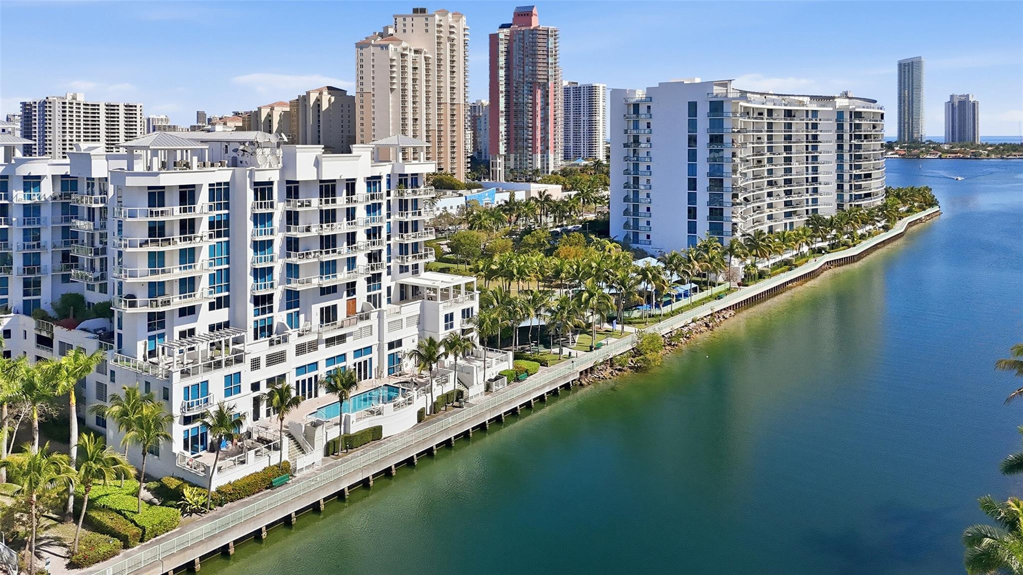 image 3030 Aventura61