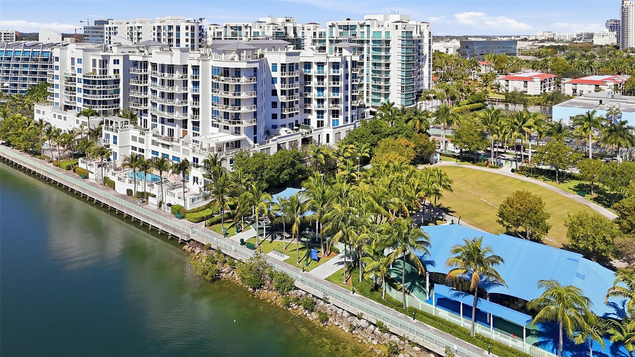 image 3030 Aventura63