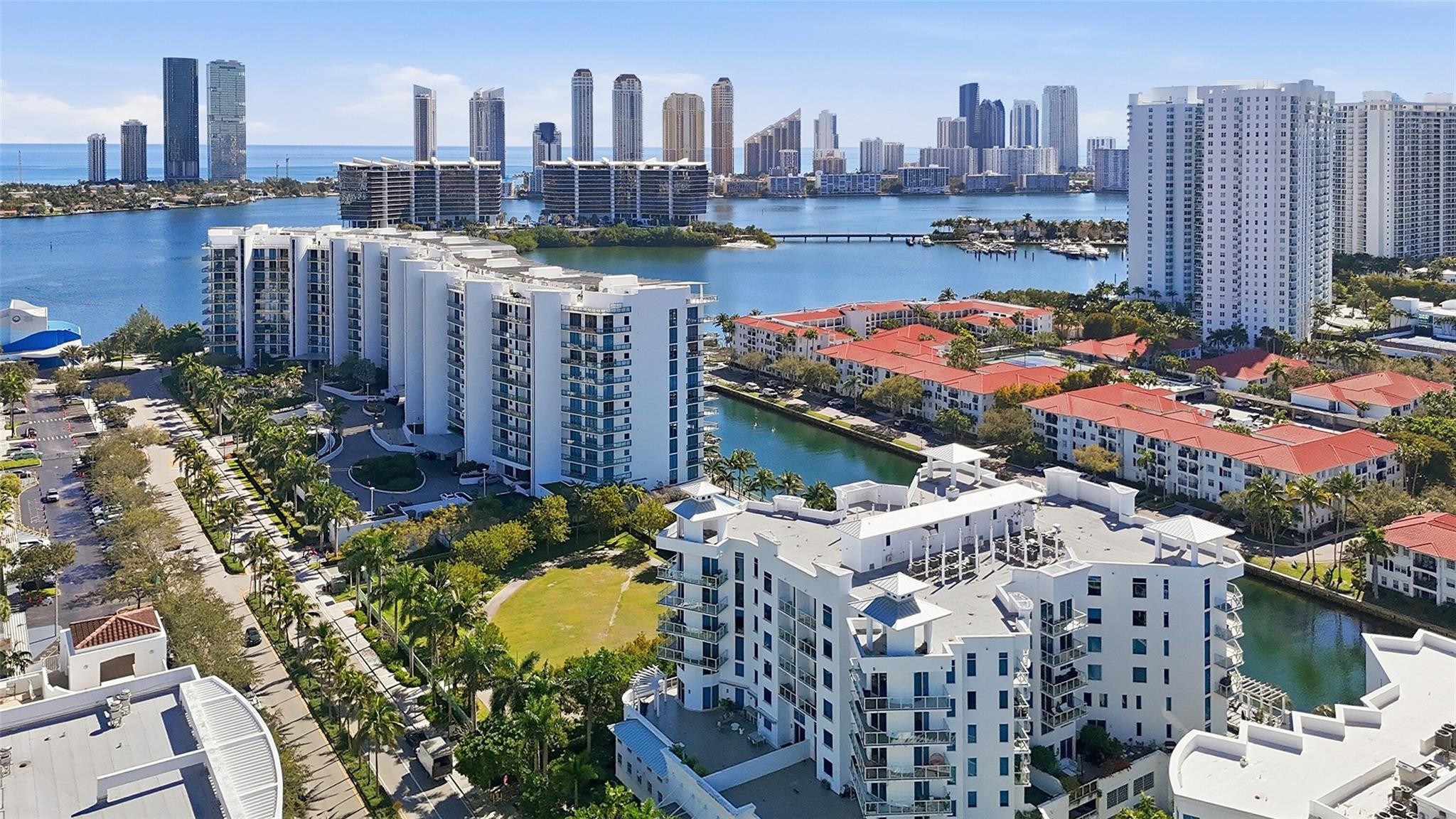 image 3030 Aventura65