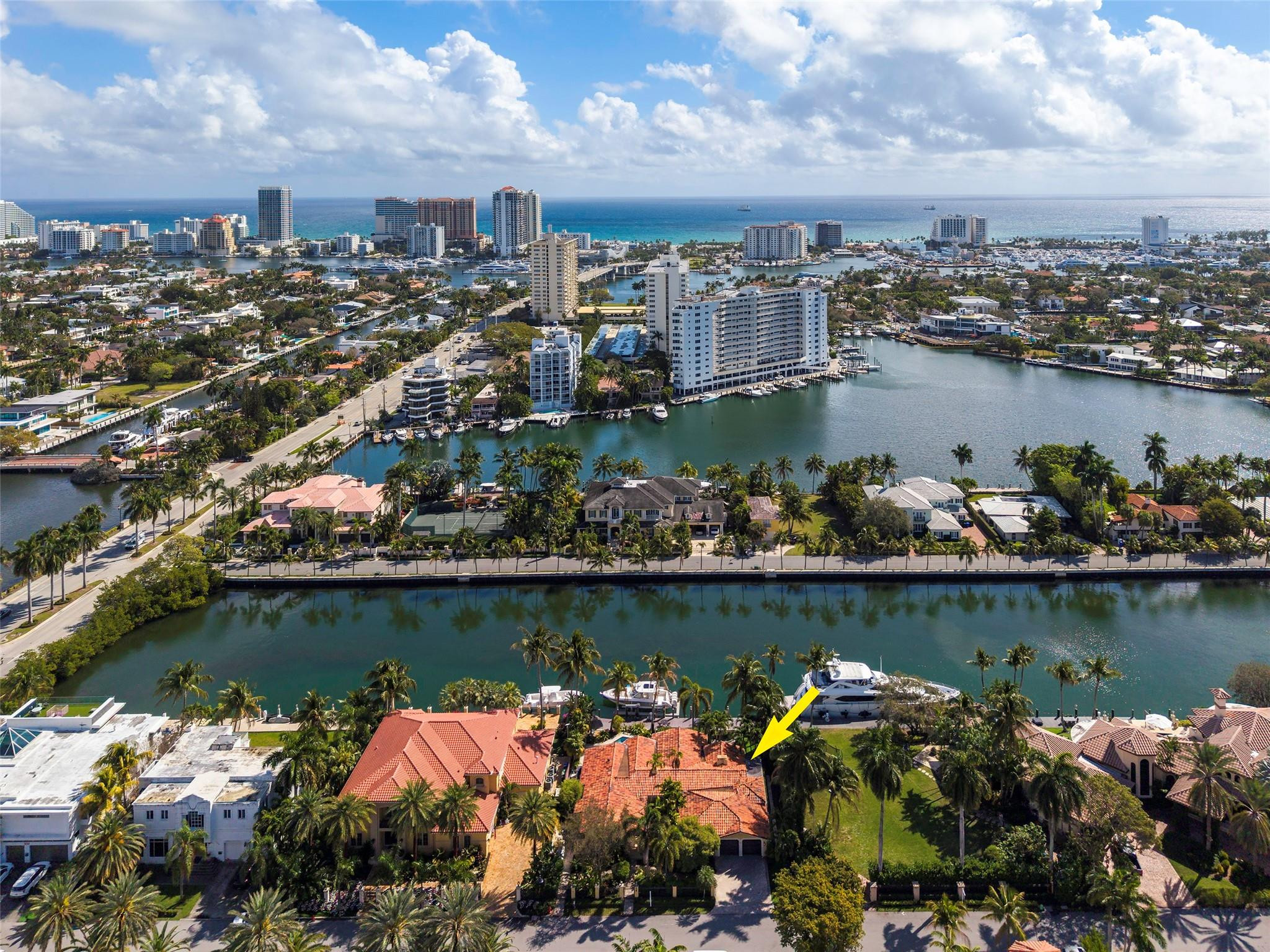 330 Royal Plz Fort Lauderdale, FL 33301