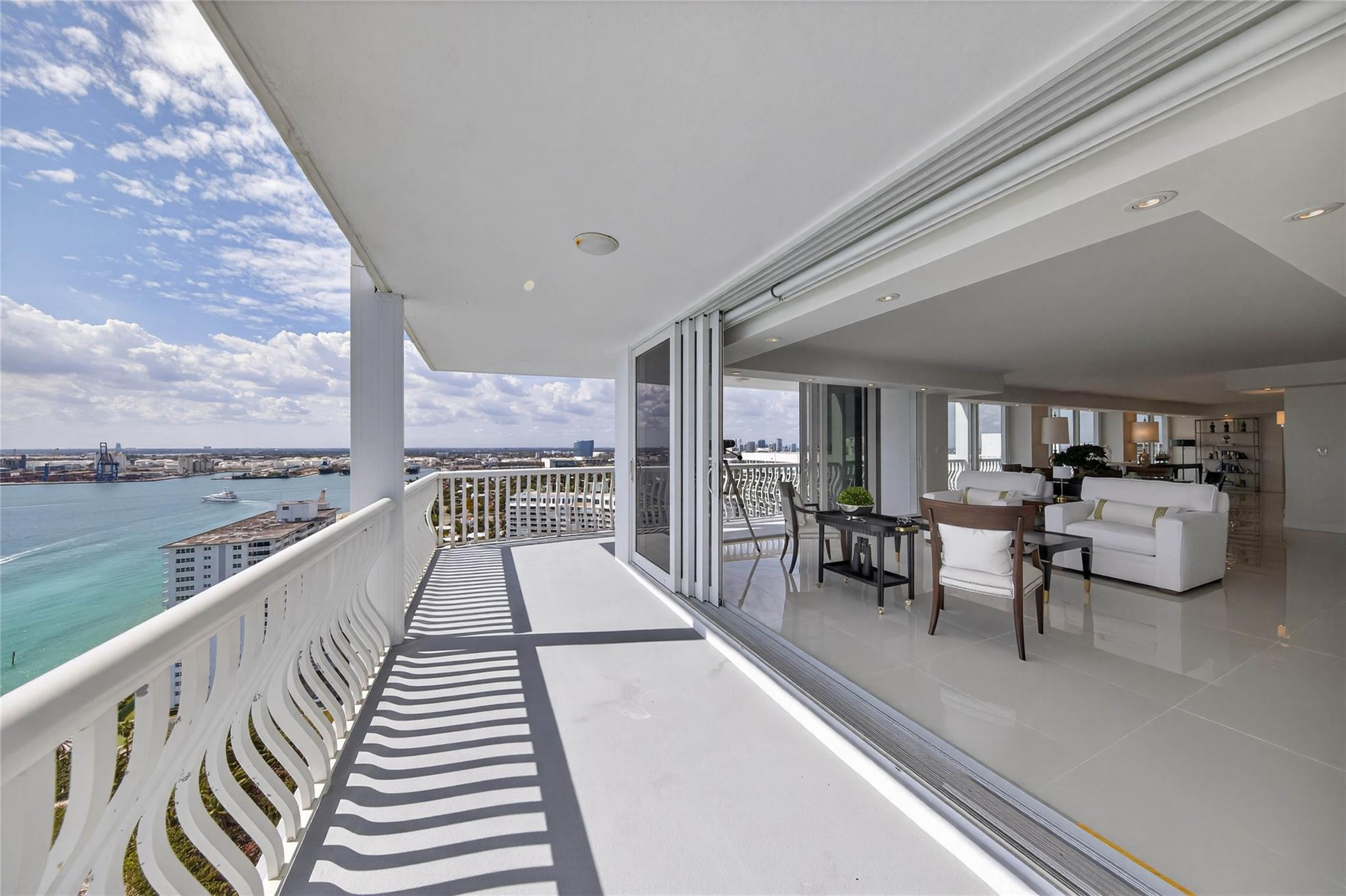 2200 S Ocean #2701-02 Fort Lauderdale, FL 33316