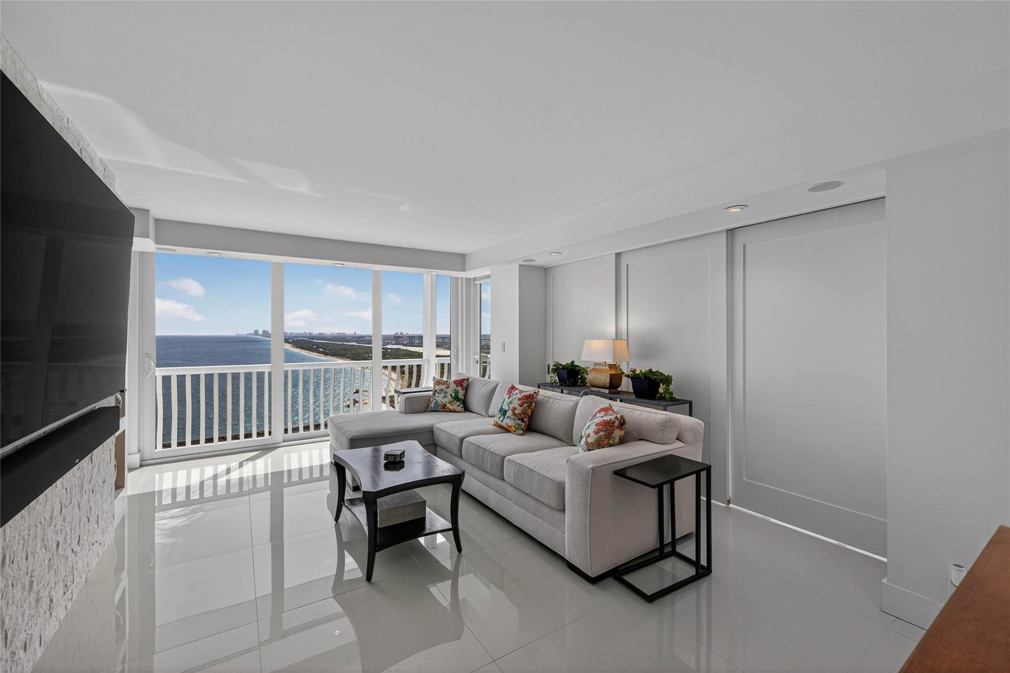 2200 S Ocean #2701-02 Fort Lauderdale, FL 33316