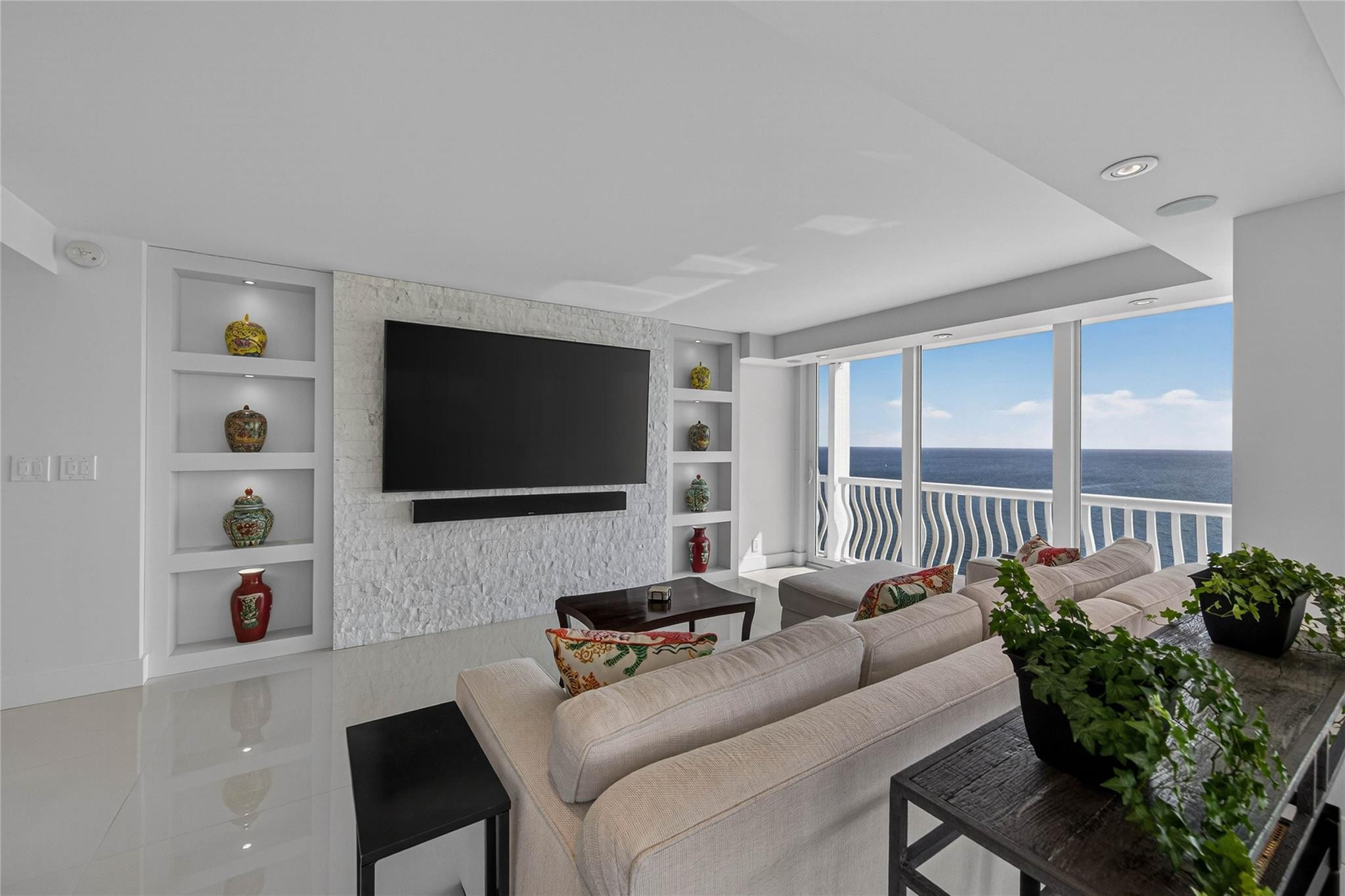 2200 S Ocean #2701-02 Fort Lauderdale, FL 33316