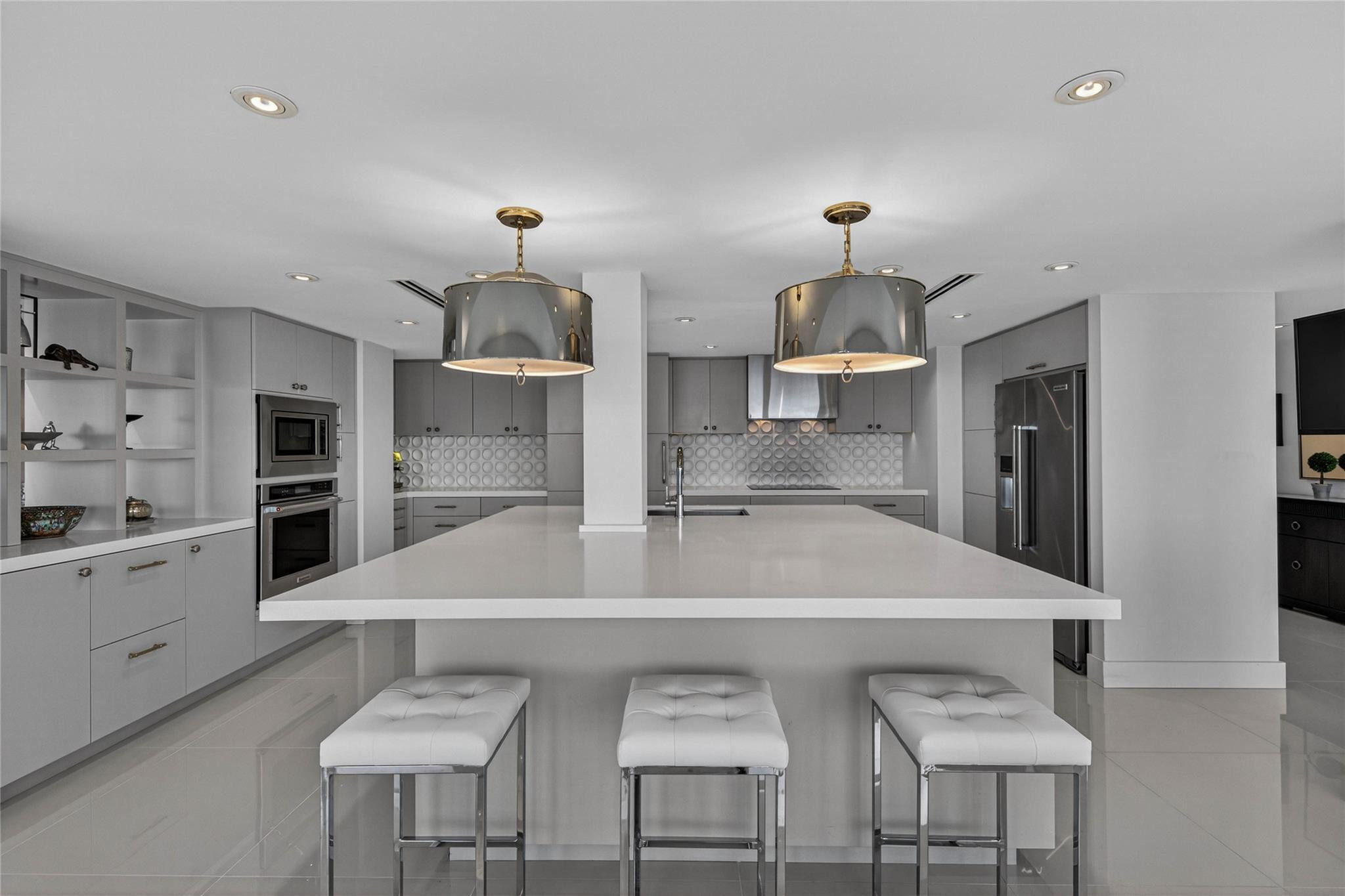 2200 S Ocean #2701-02 Fort Lauderdale, FL 33316