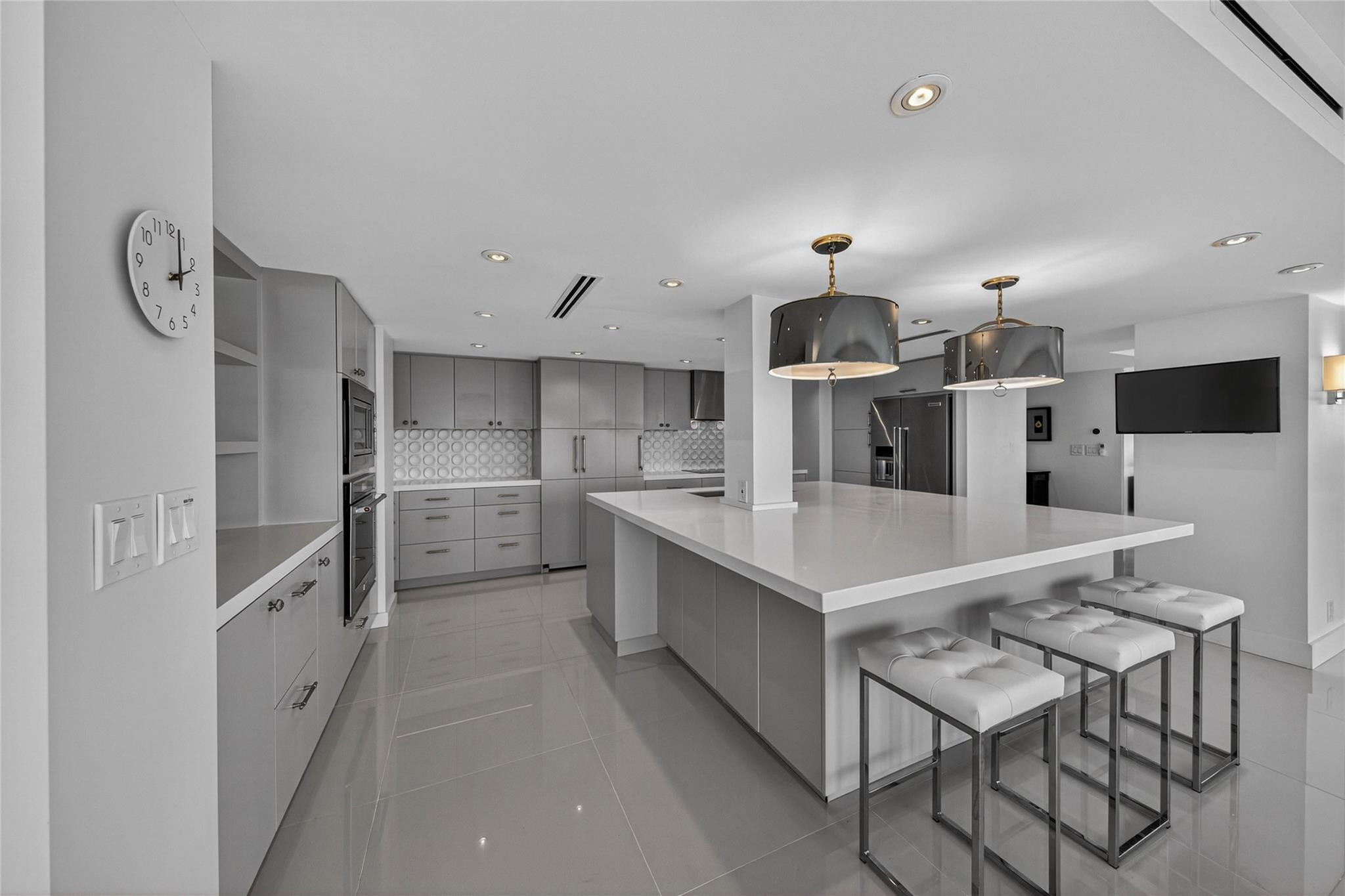 2200 S Ocean #2701-02 Fort Lauderdale, FL 33316