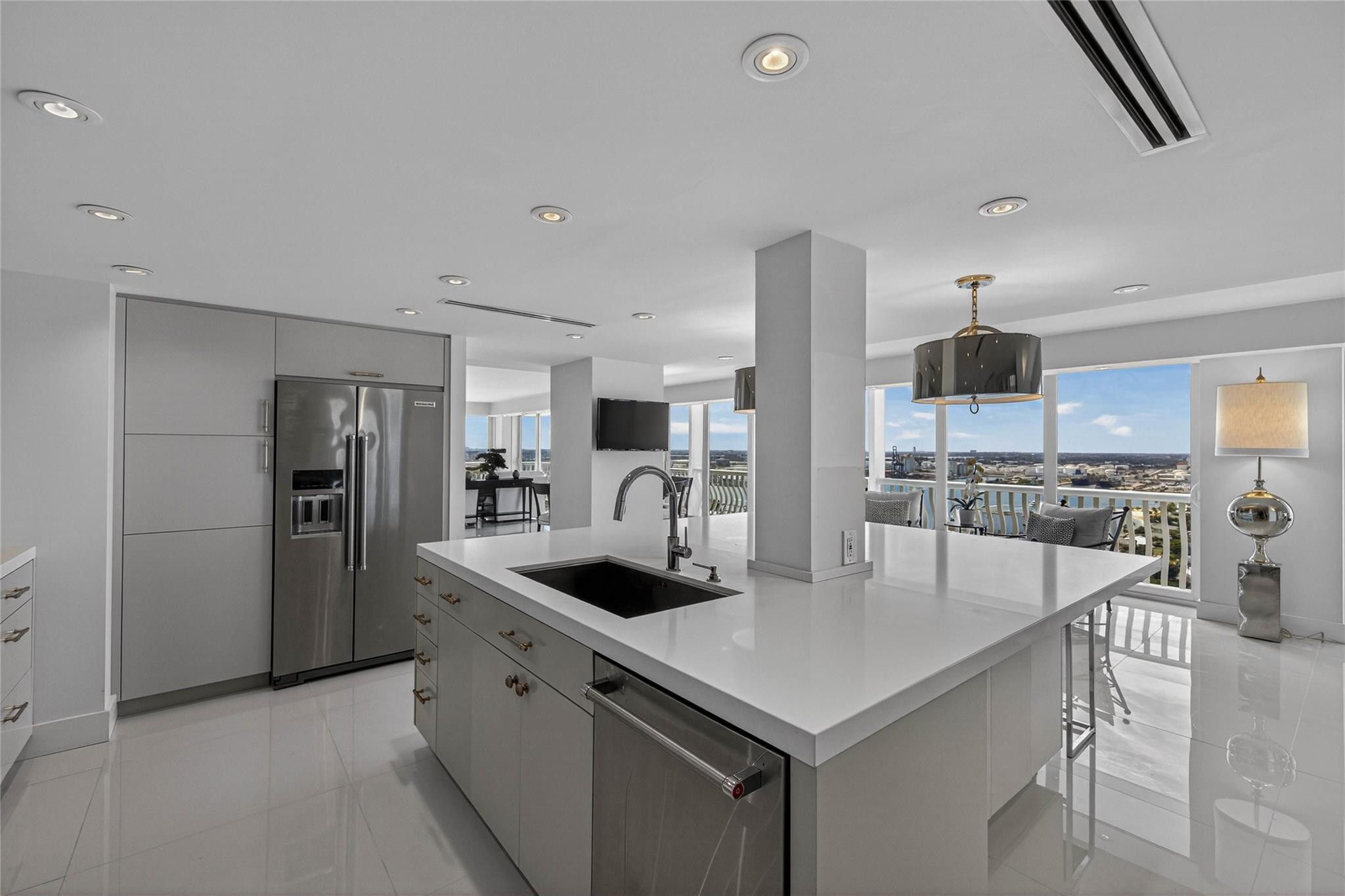 2200 S Ocean #2701-02 Fort Lauderdale, FL 33316