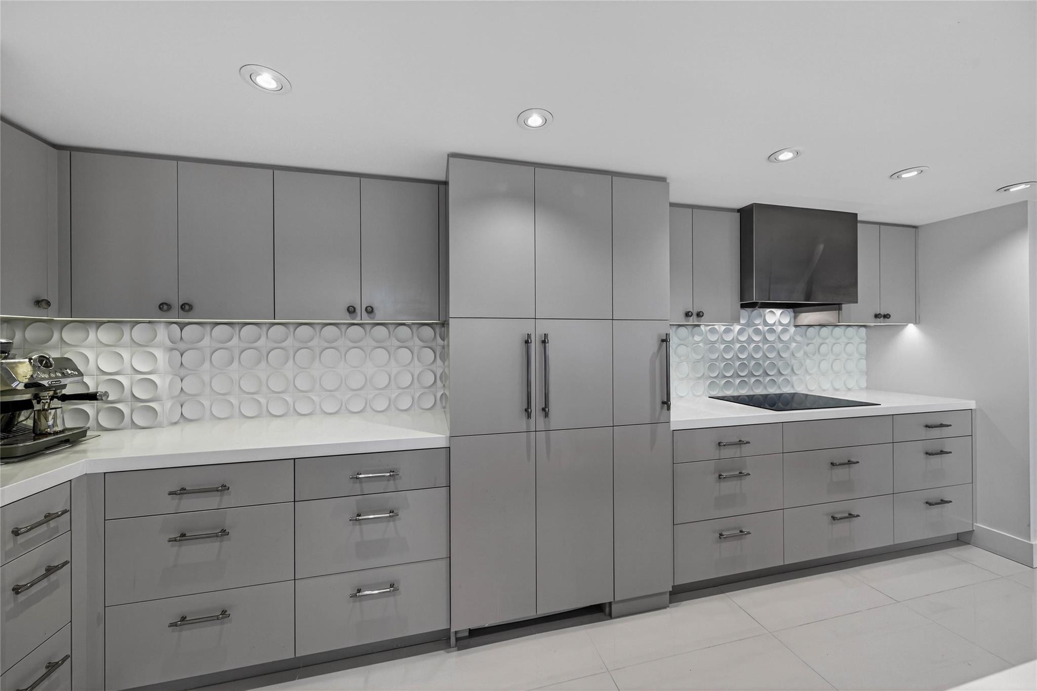 2200 S Ocean #2701-02 Fort Lauderdale, FL 33316