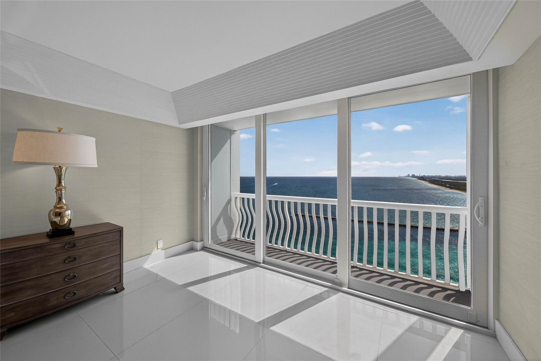 2200 S Ocean #2701-02 Fort Lauderdale, FL 33316
