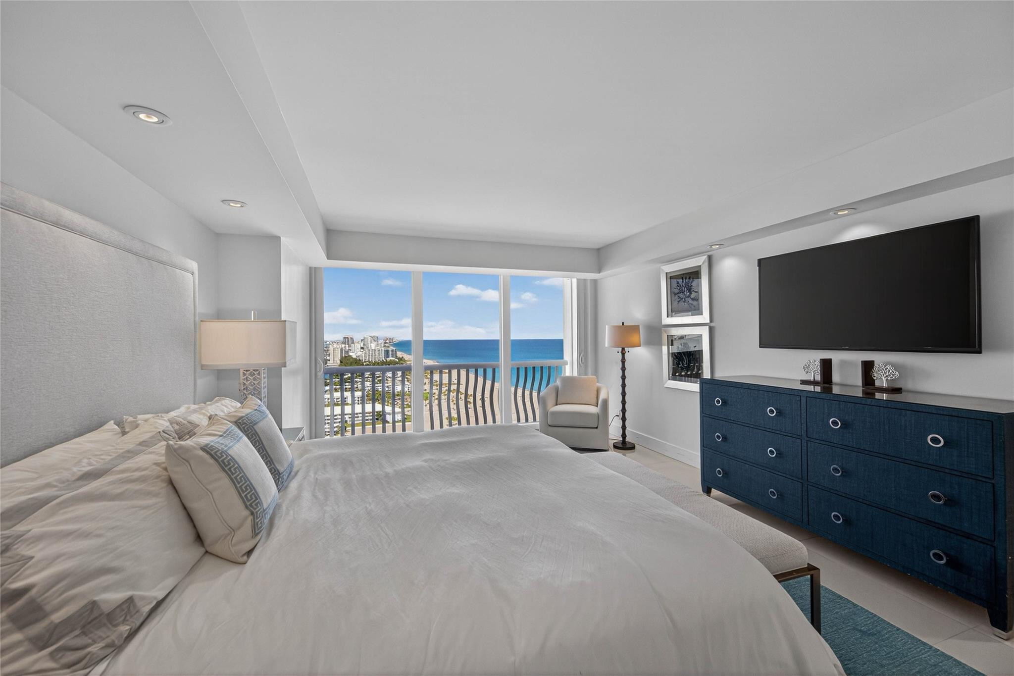 2200 S Ocean #2701-02 Fort Lauderdale, FL 33316