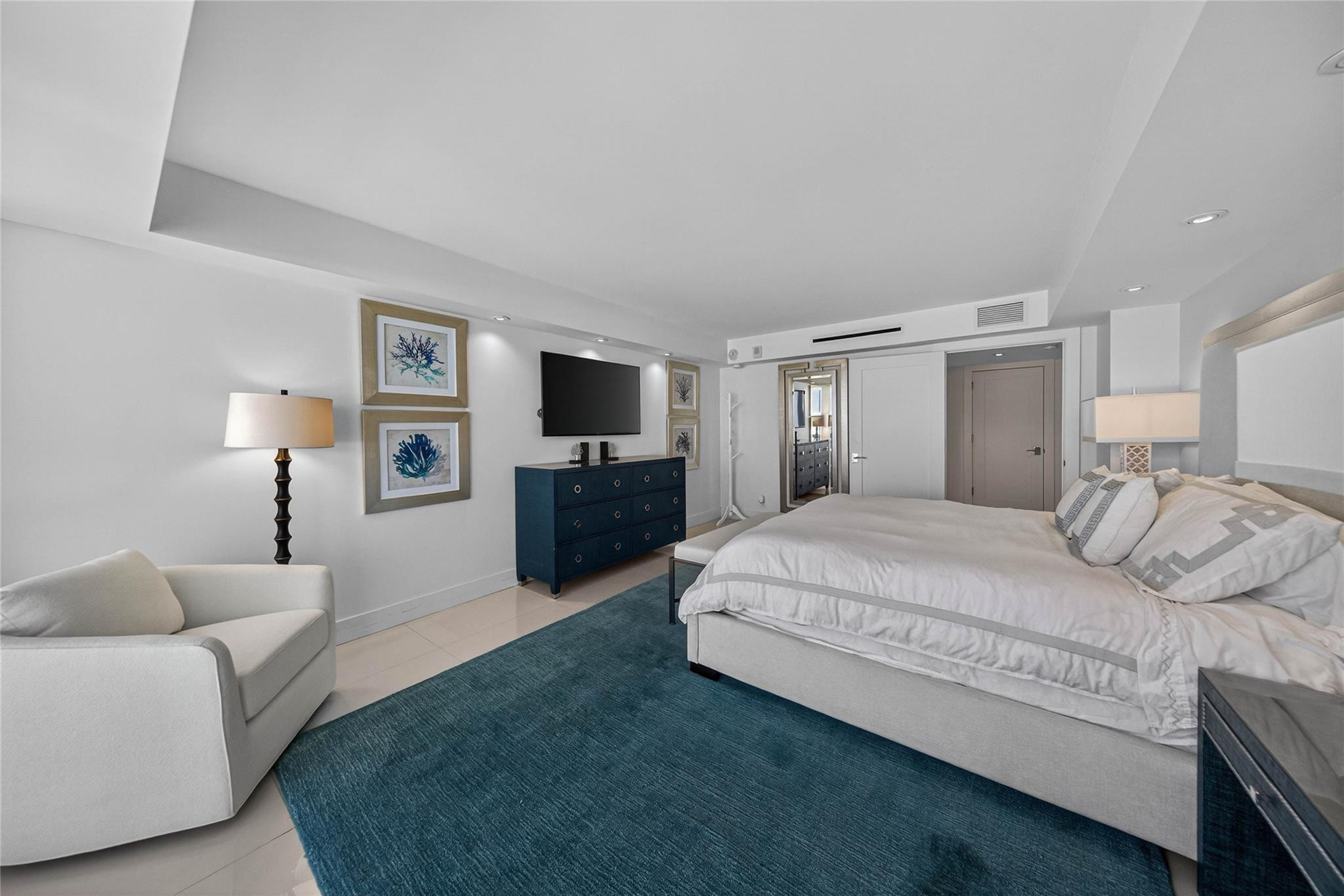 2200 S Ocean #2701-02 Fort Lauderdale, FL 33316