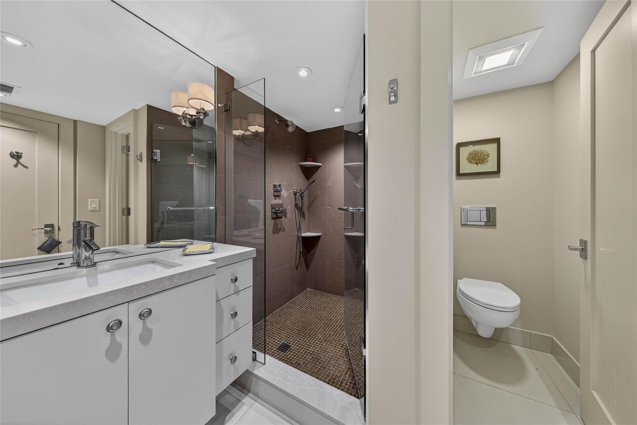 2200 S Ocean #2701-02 Fort Lauderdale, FL 33316