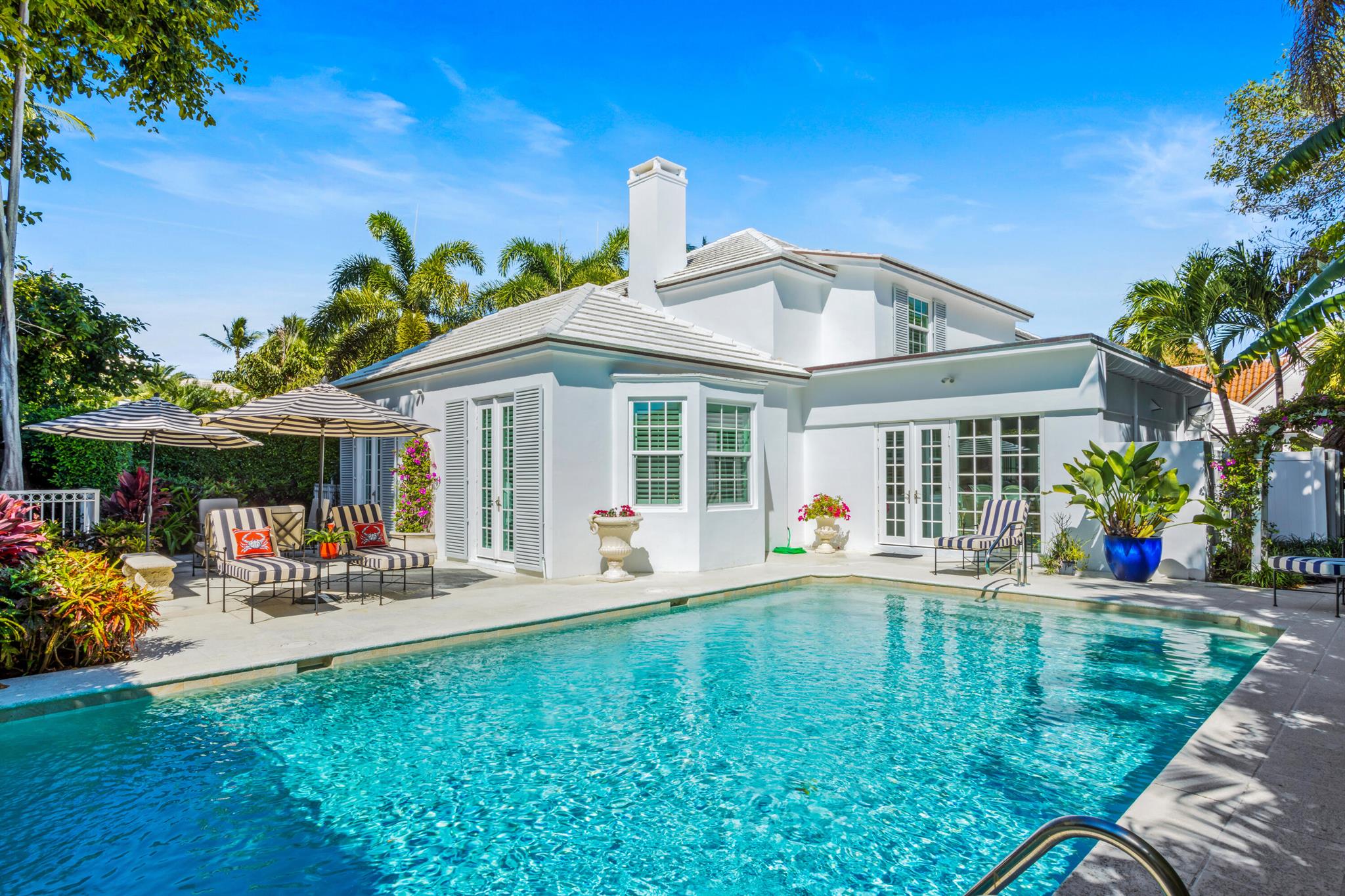 327 Arabian Rd,Palm Beach, FL 33480