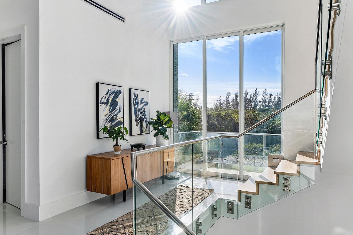 4422 N Highway A1a Hutchinson Island, FL 34949