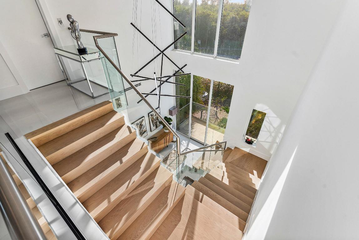 4422 N Highway A1a Hutchinson Island, FL 34949