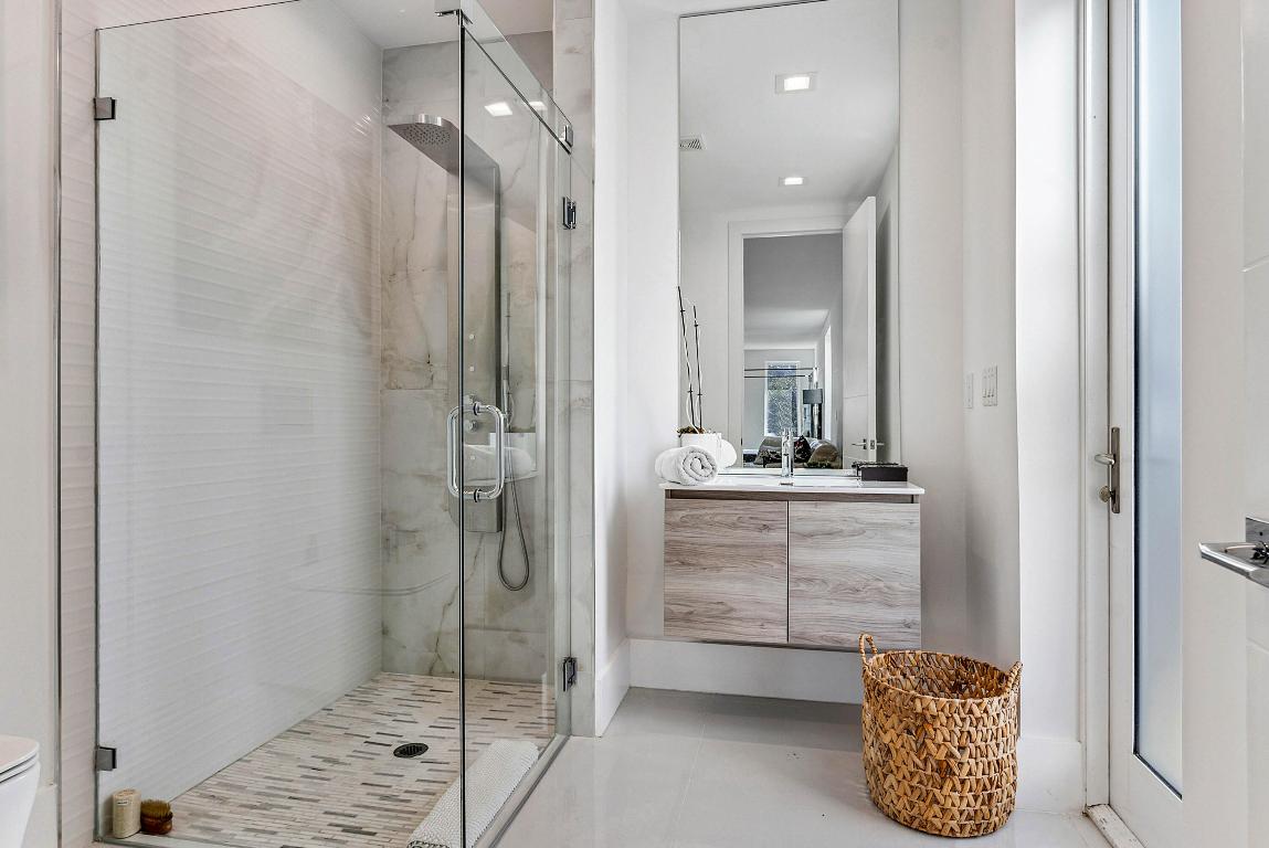 4422 N Highway A1a Hutchinson Island, FL 34949