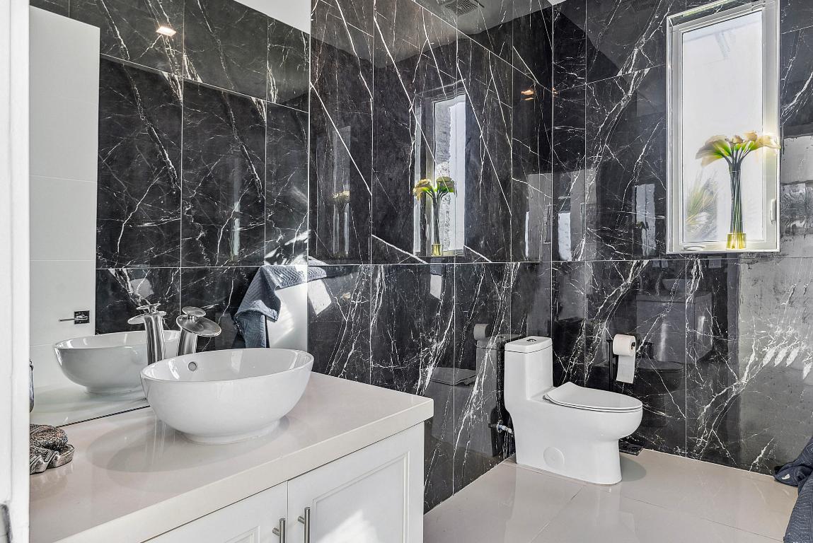 4422 N Highway A1a Hutchinson Island, FL 34949