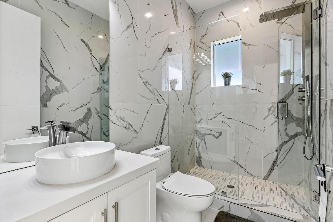 4422 N Highway A1a Hutchinson Island, FL 34949