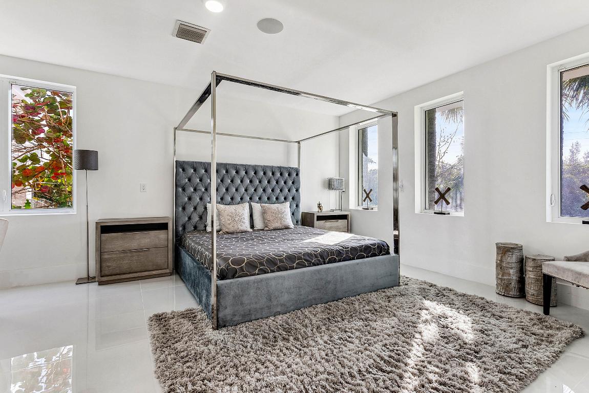 4422 N Highway A1a Hutchinson Island, FL 34949