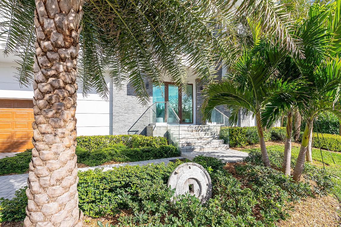 4422 N Highway A1a Hutchinson Island, FL 34949