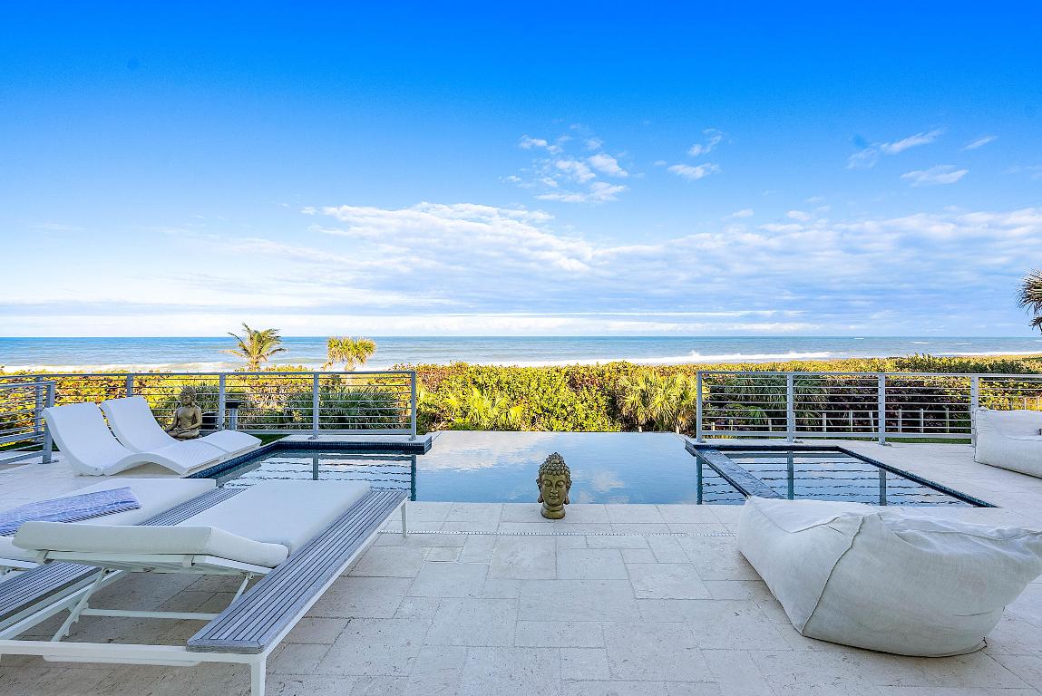 4422 N Highway A1a Hutchinson Island, FL 34949