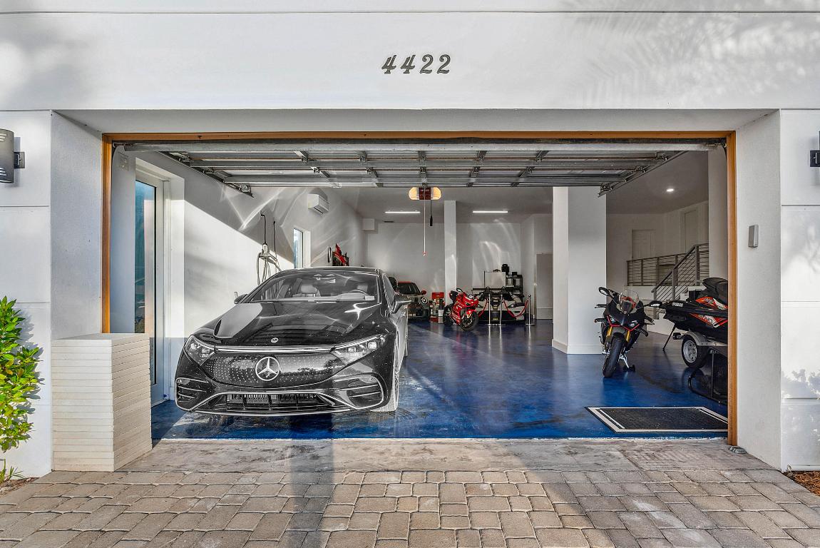 4422 N Highway A1a Hutchinson Island, FL 34949