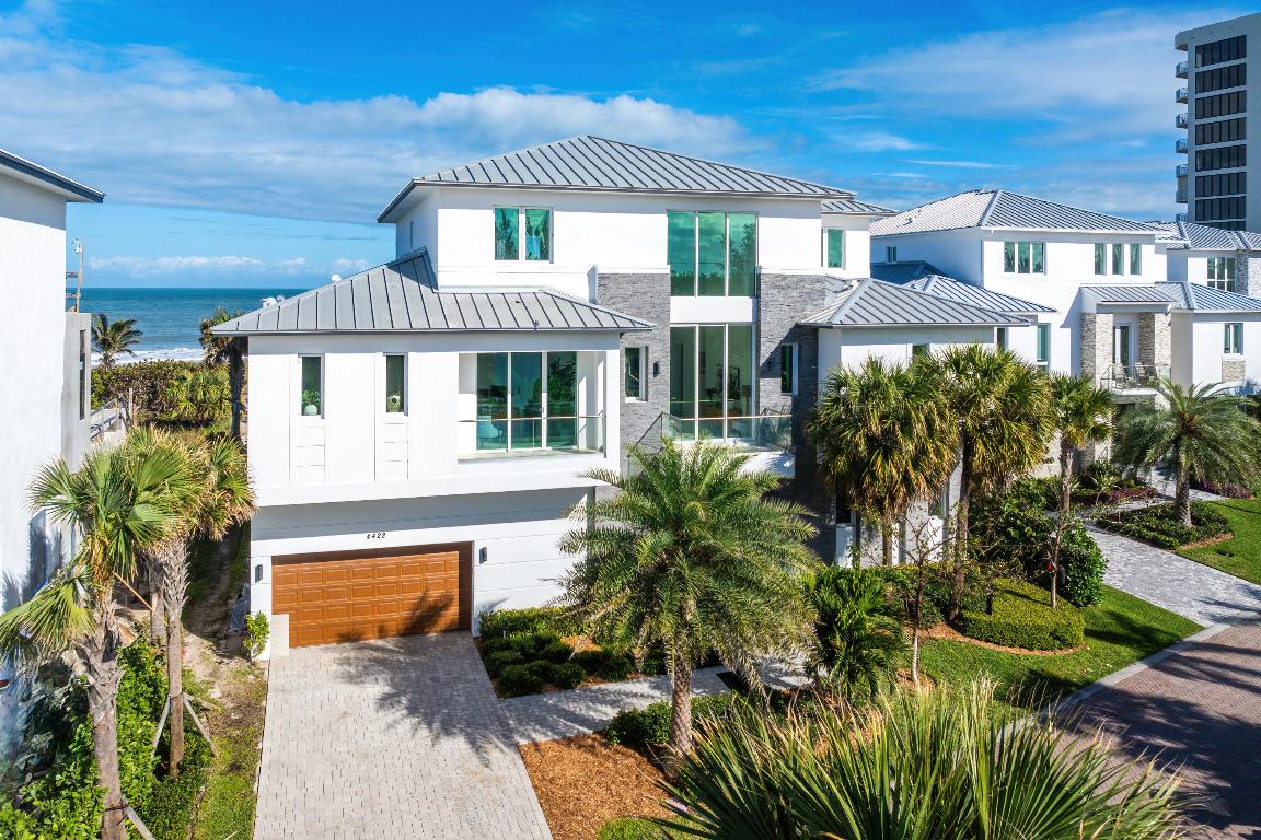 4422 N Highway A1a Hutchinson Island, FL 34949