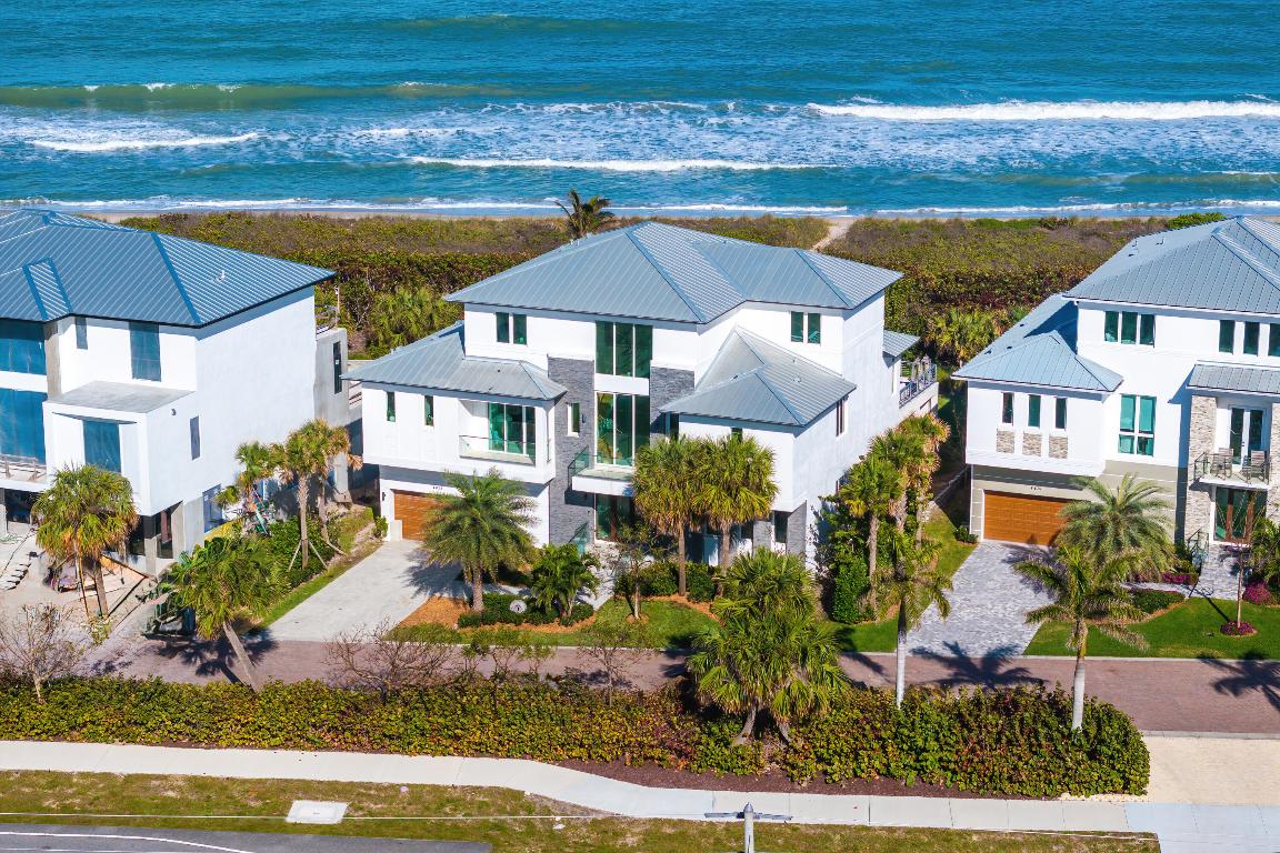 4422 N Highway A1a Hutchinson Island, FL 34949