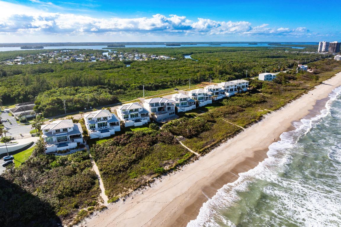 4422 N Highway A1a Hutchinson Island, FL 34949