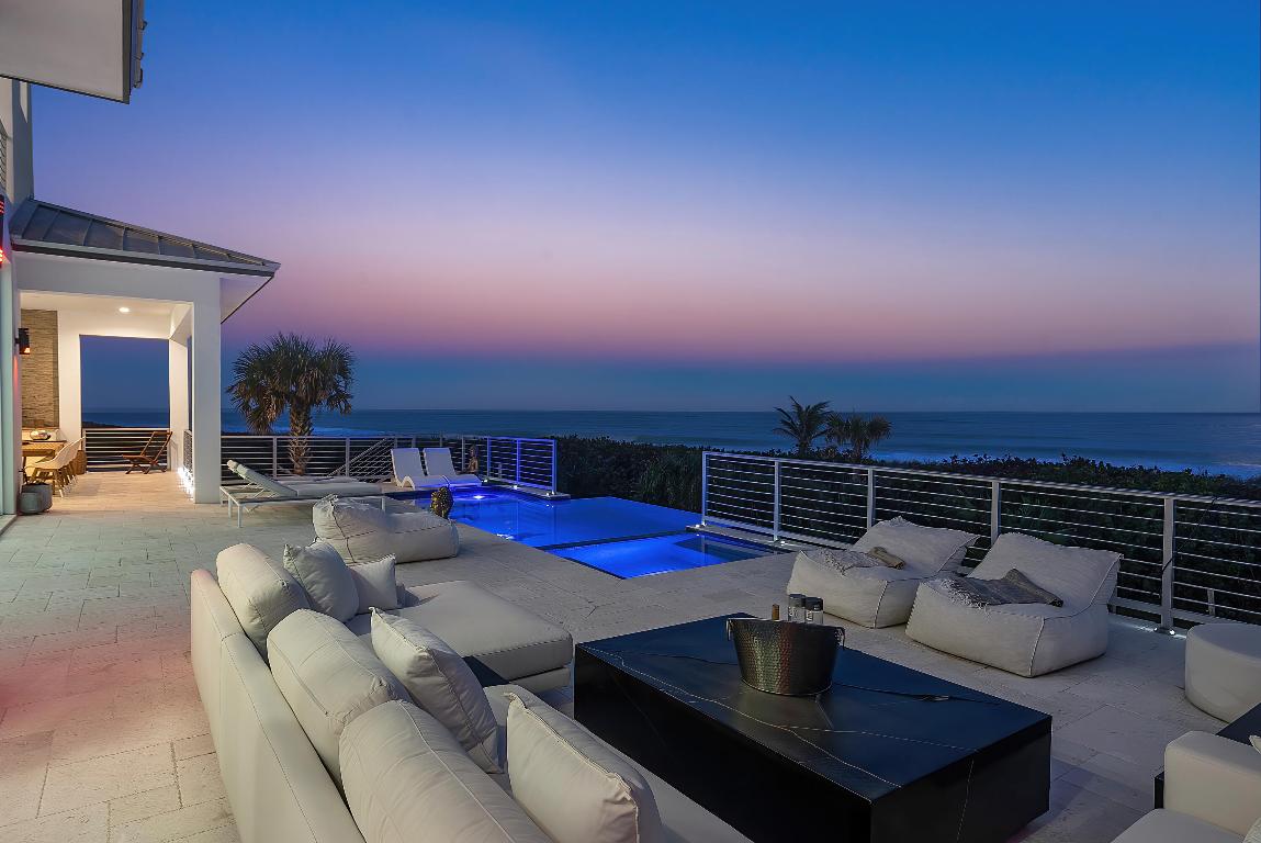 4422 N Highway A1a Hutchinson Island, FL 34949