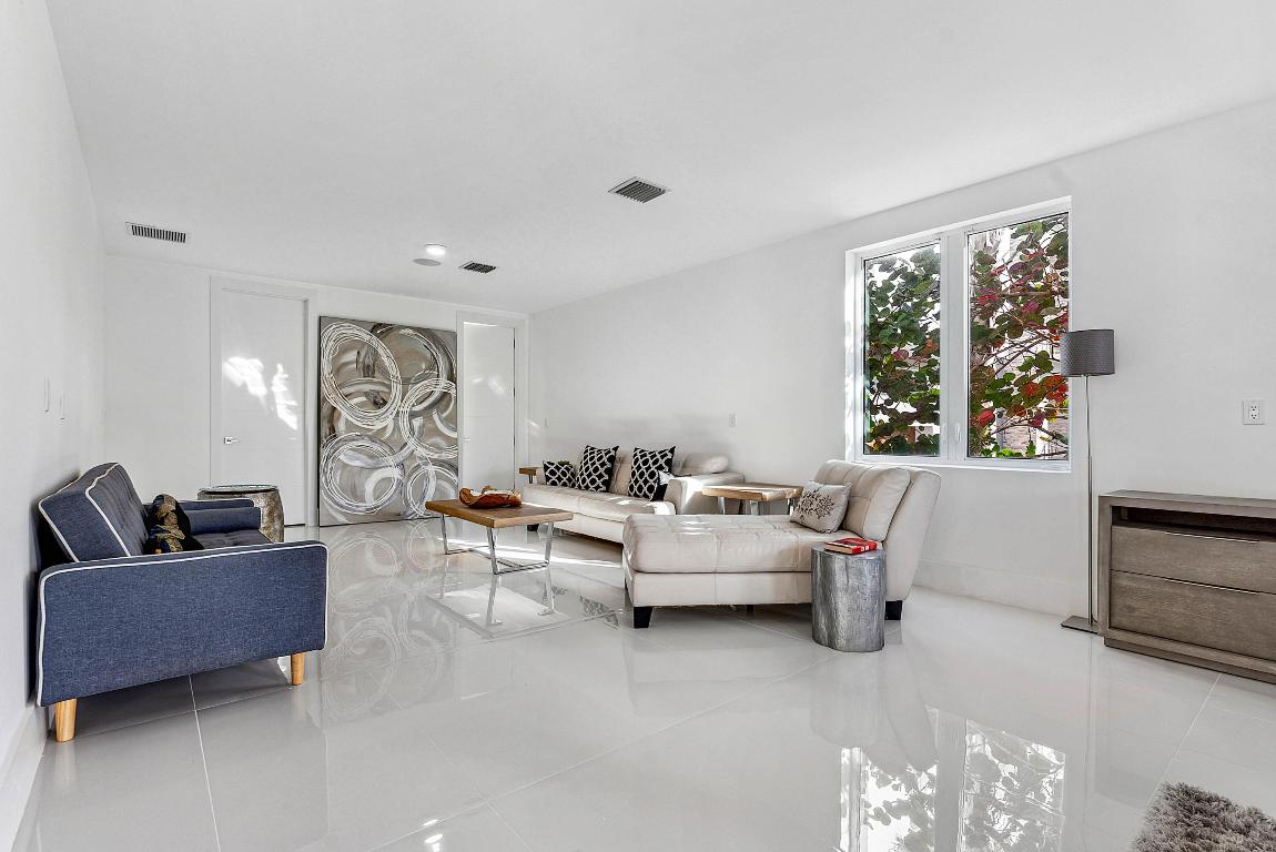 4422 N Highway A1a Hutchinson Island, FL 34949