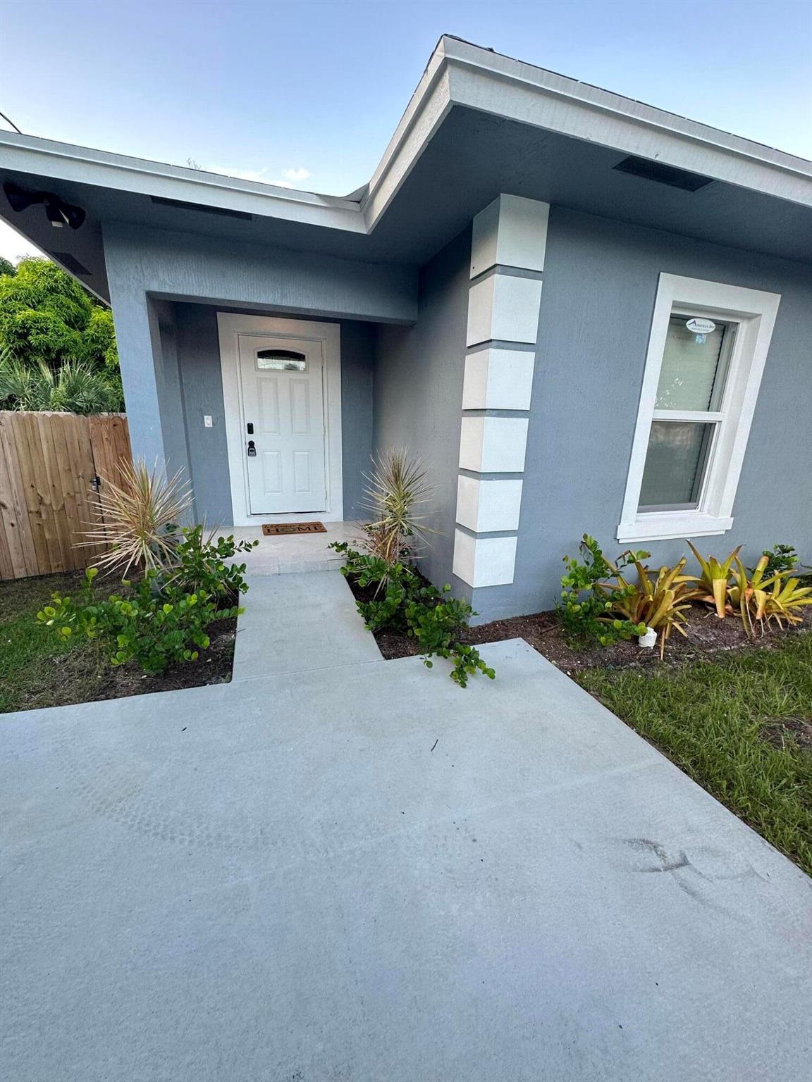 723 20th St,West Palm Beach, FL 33407