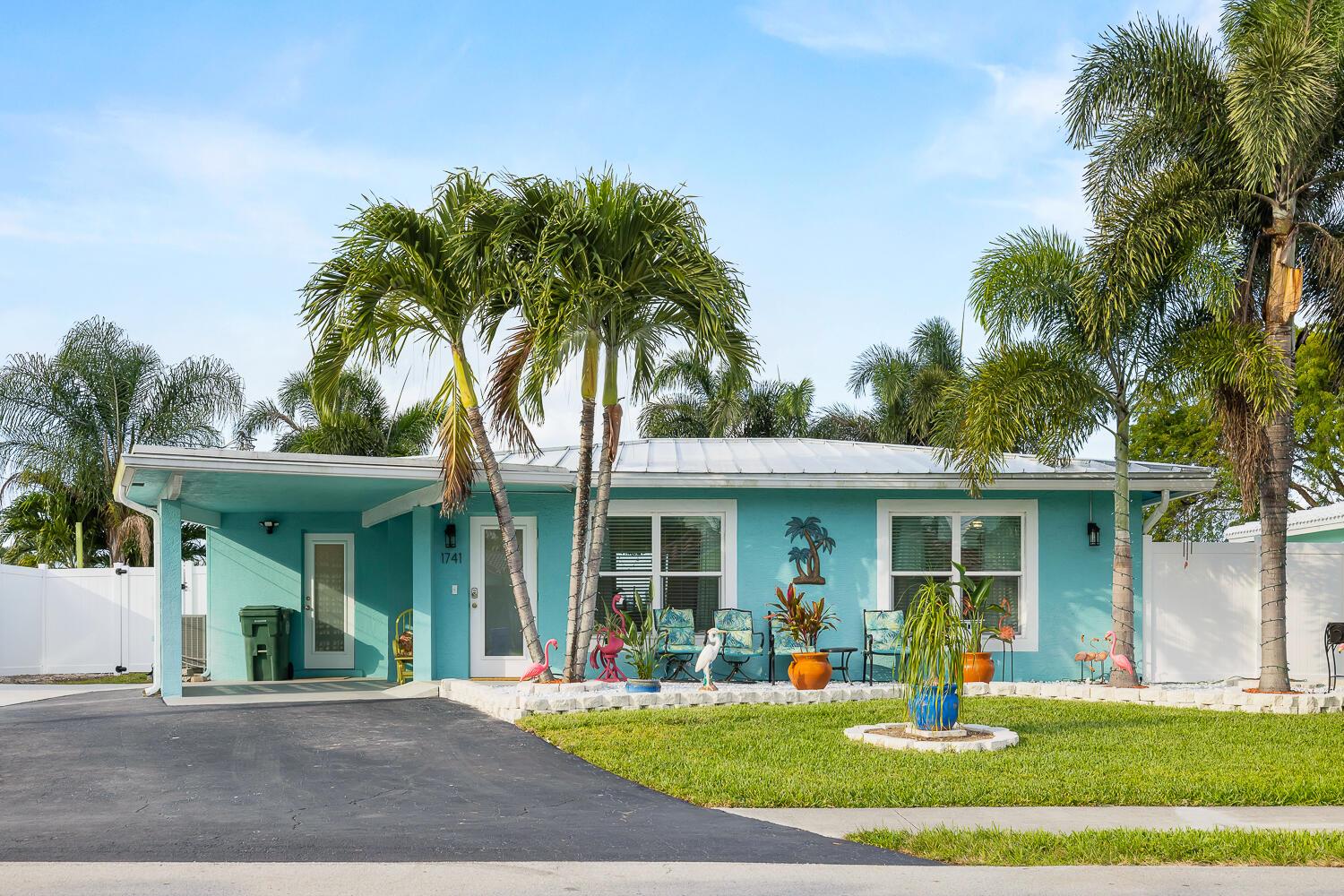 1741 NW 39th St