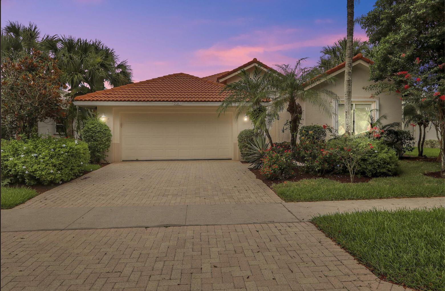 9183 Bay Pt Cir