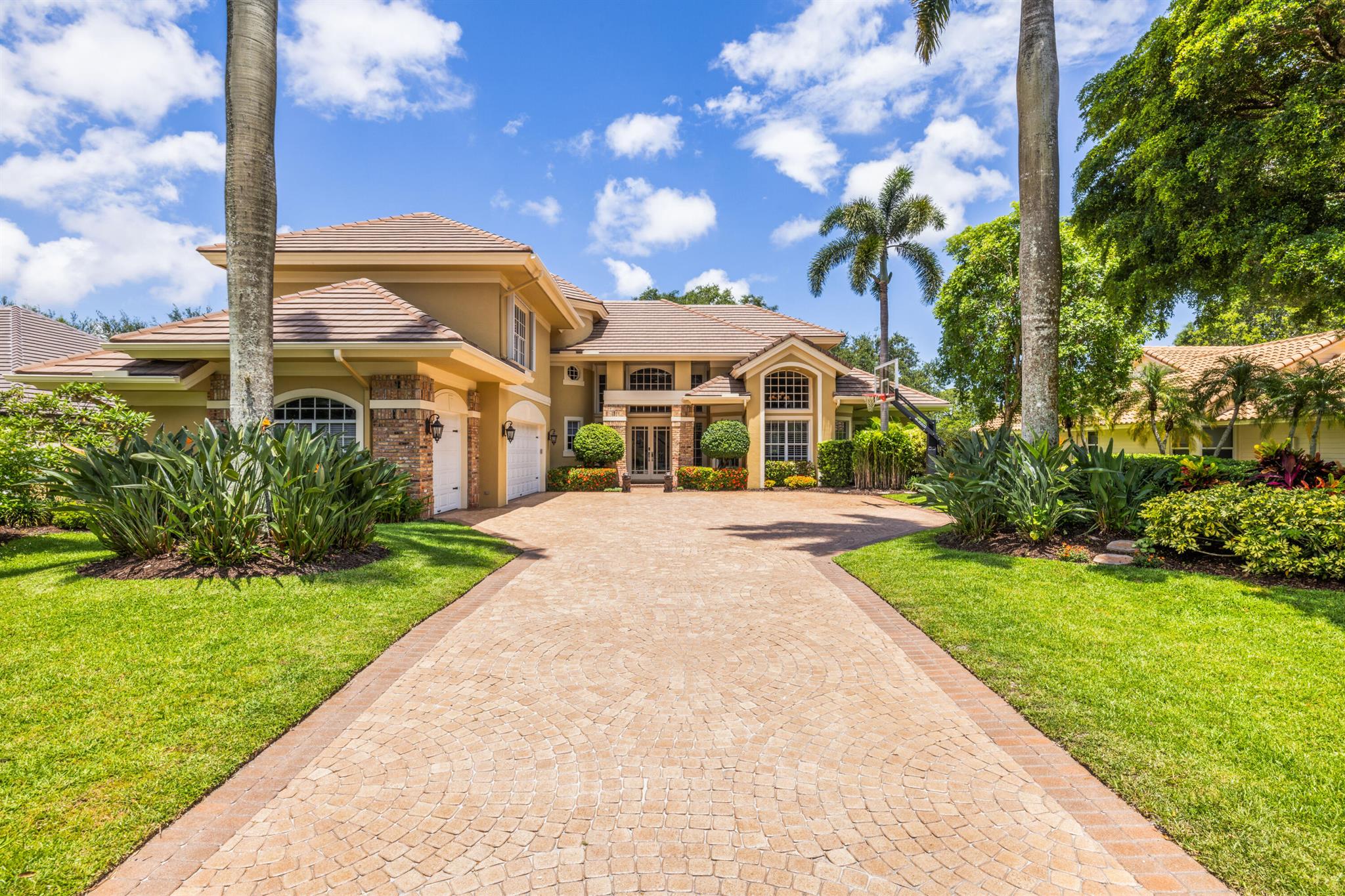 16 Glencairn Rd