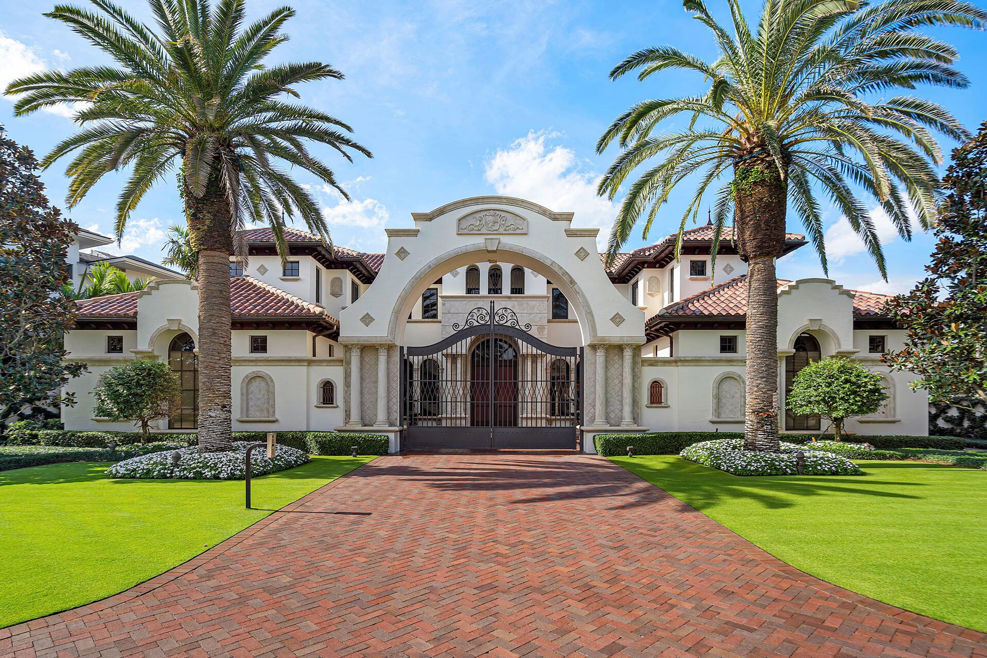 2055 Royal Palm Way