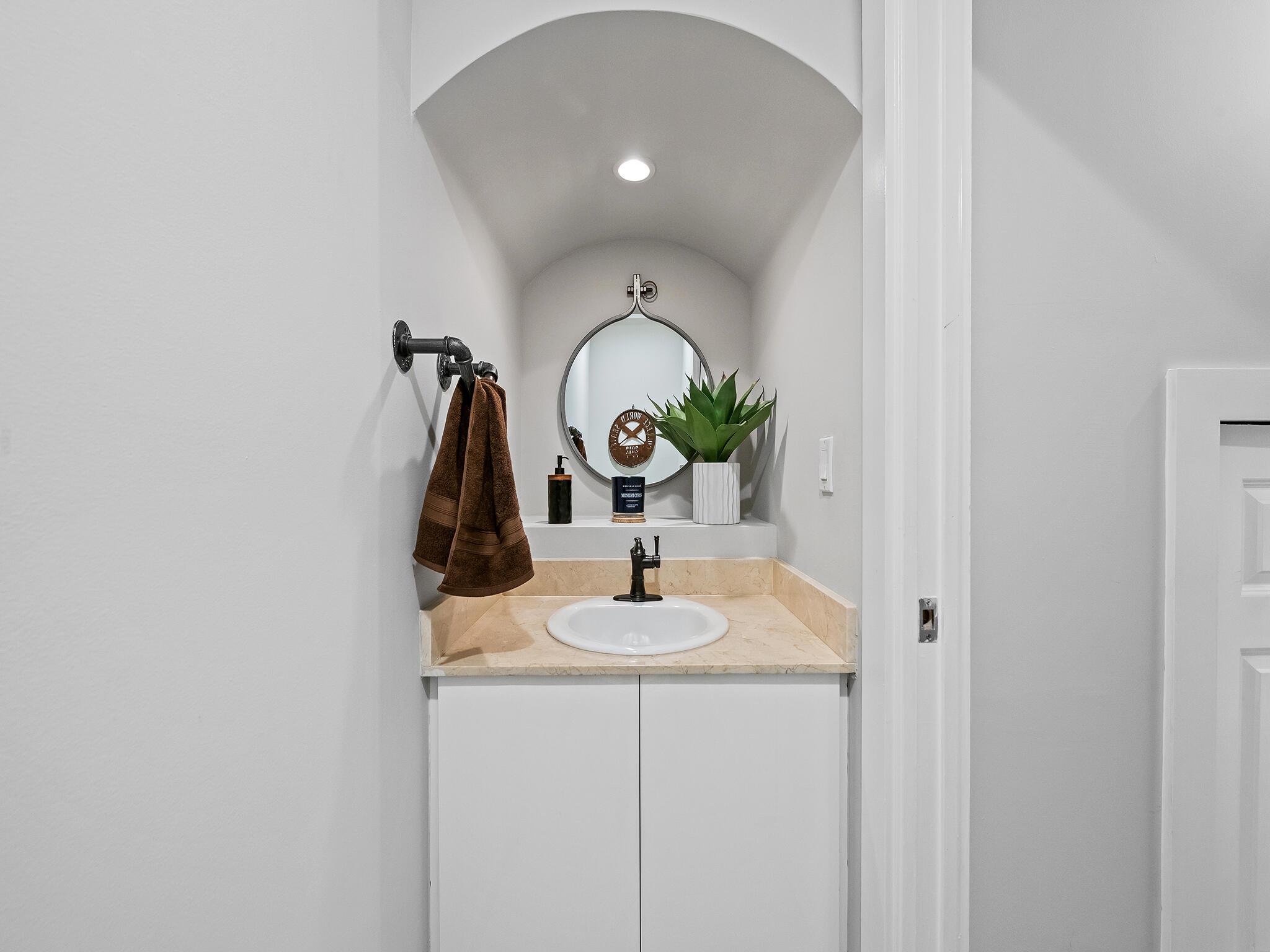 2331 Vintage Dr Lighthouse Point, FL 33064