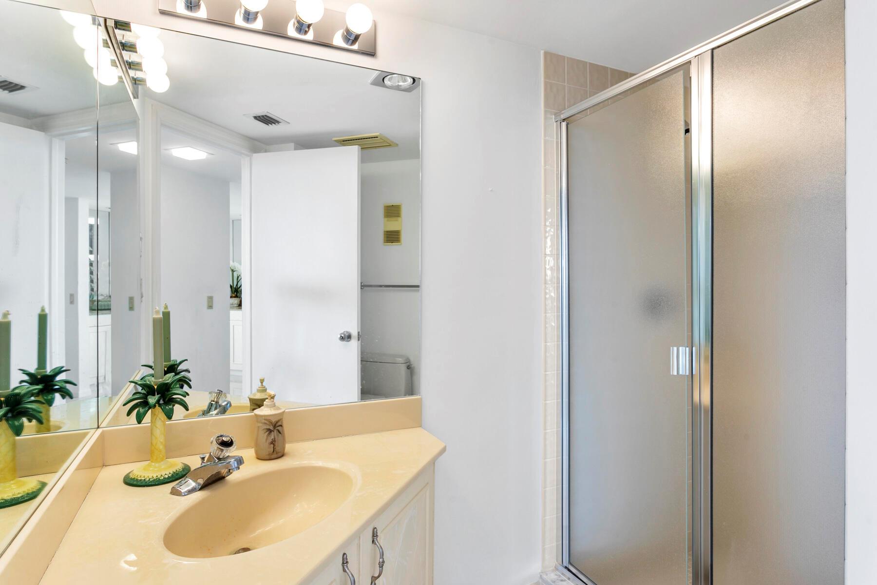 3322 Casseekey Is Rd #504 Jupiter, FL 33477